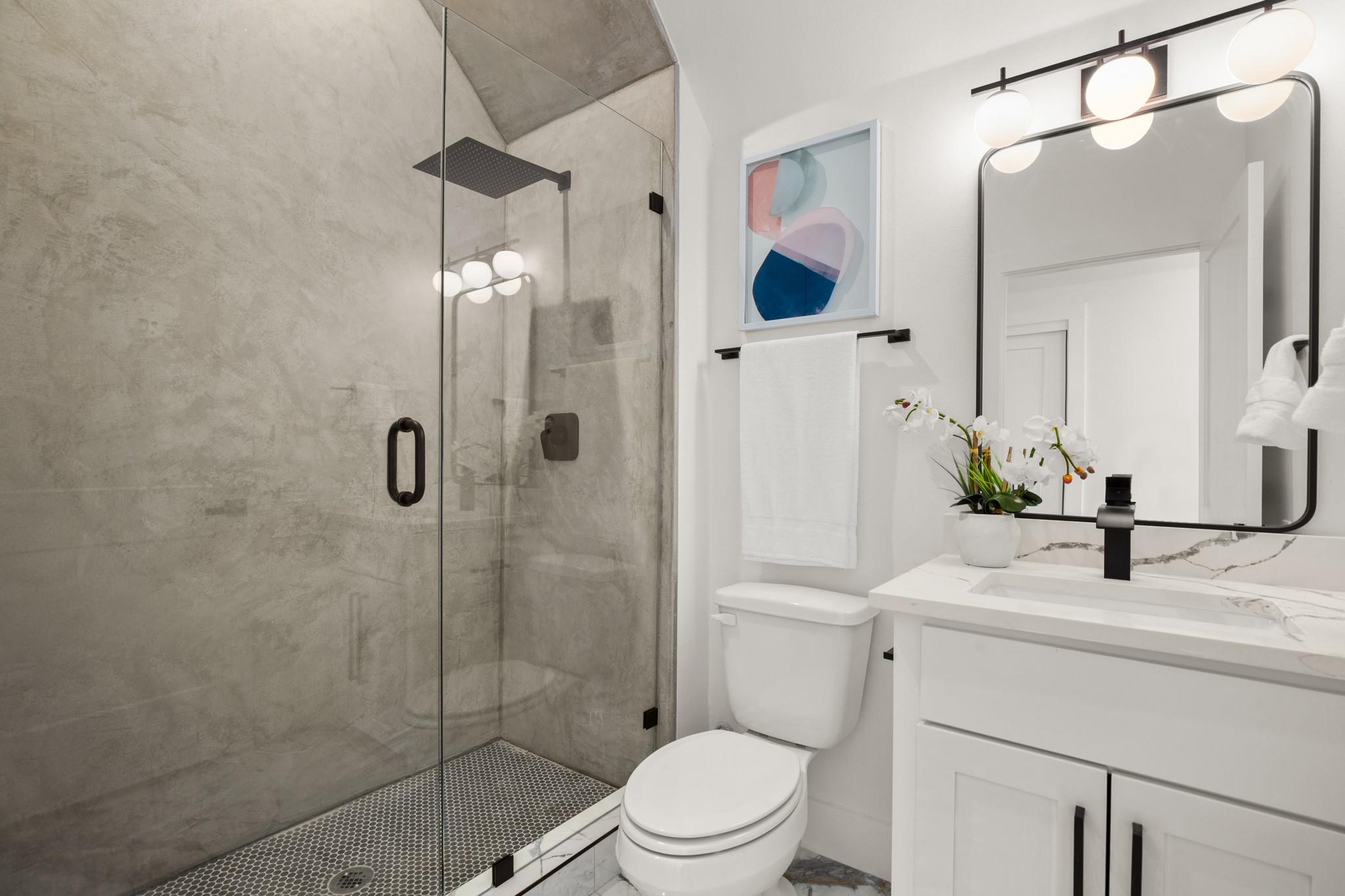 1606 Harvey St # 1, Austin, TX 78702