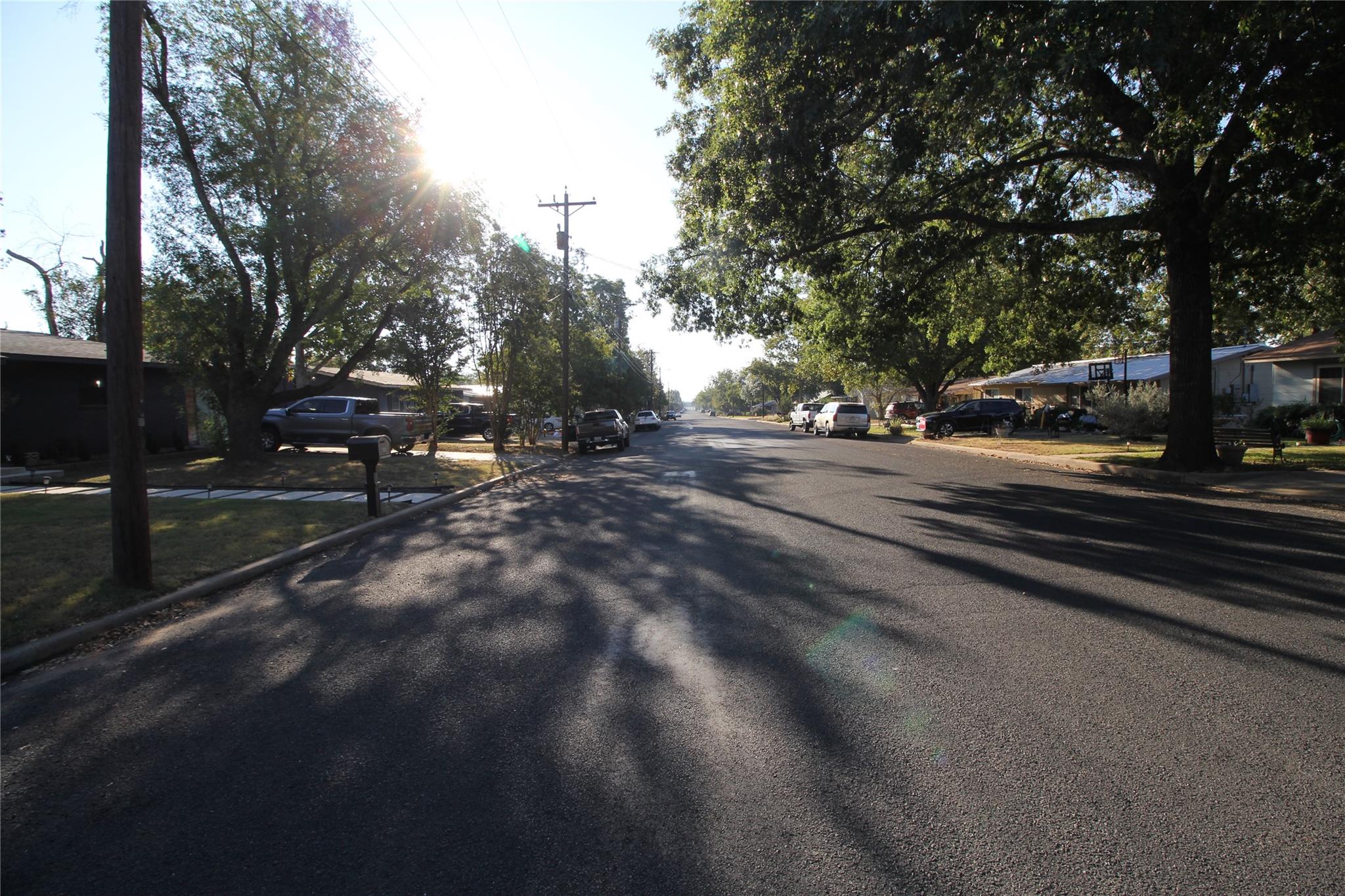 327 W Mulberry St, Fredericksburg, TX 78624