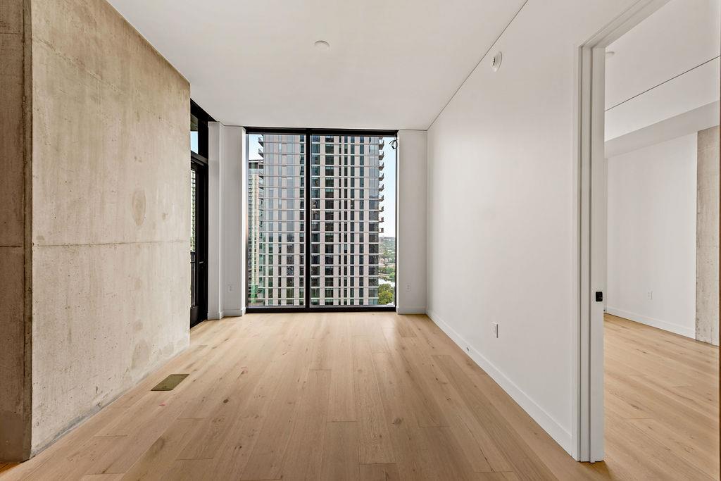 610 Davis St # 2504, Austin, TX 78701