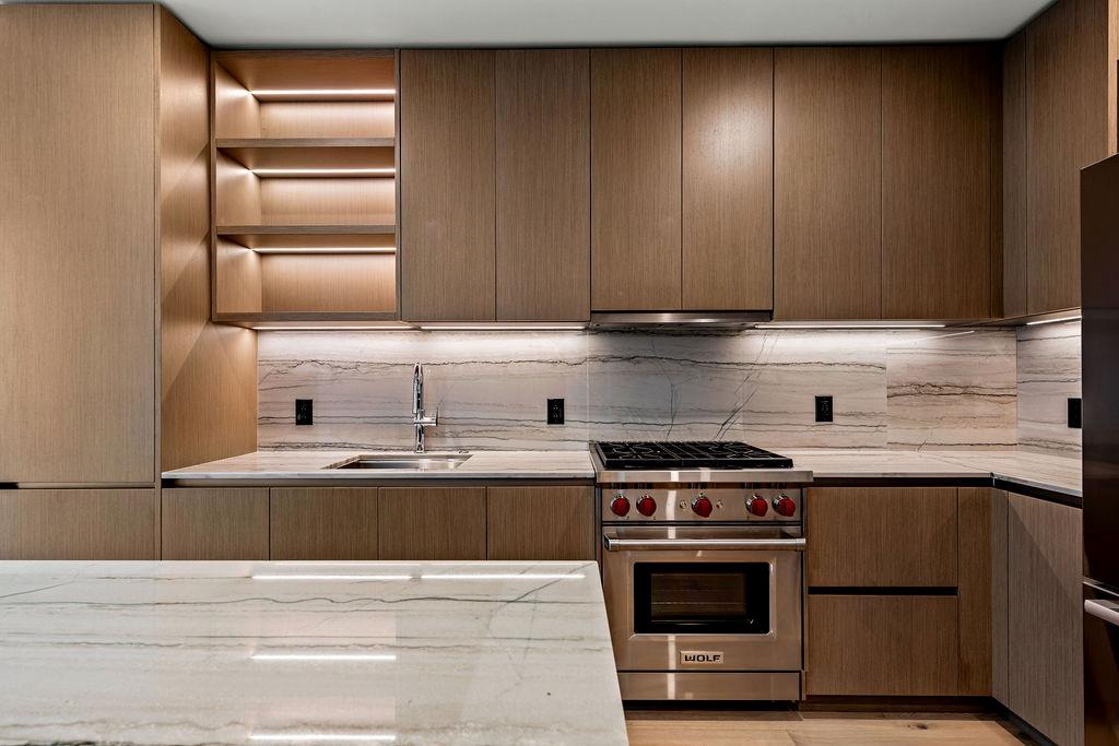 610 Davis St # 2504, Austin, TX 78701