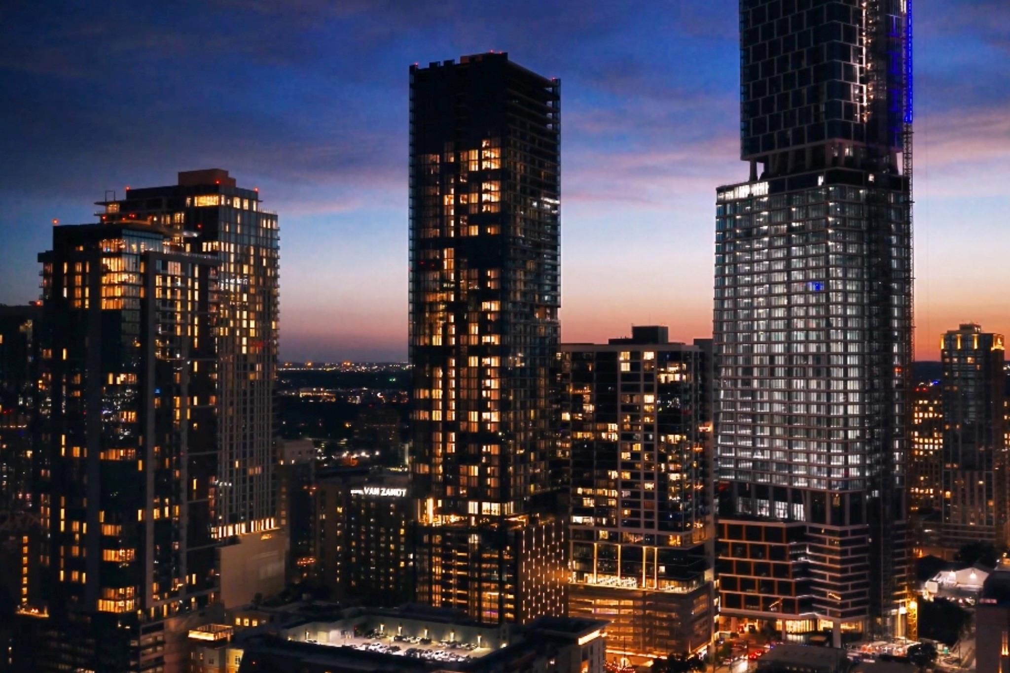 610 Davis St # 3310, Austin, TX 78701