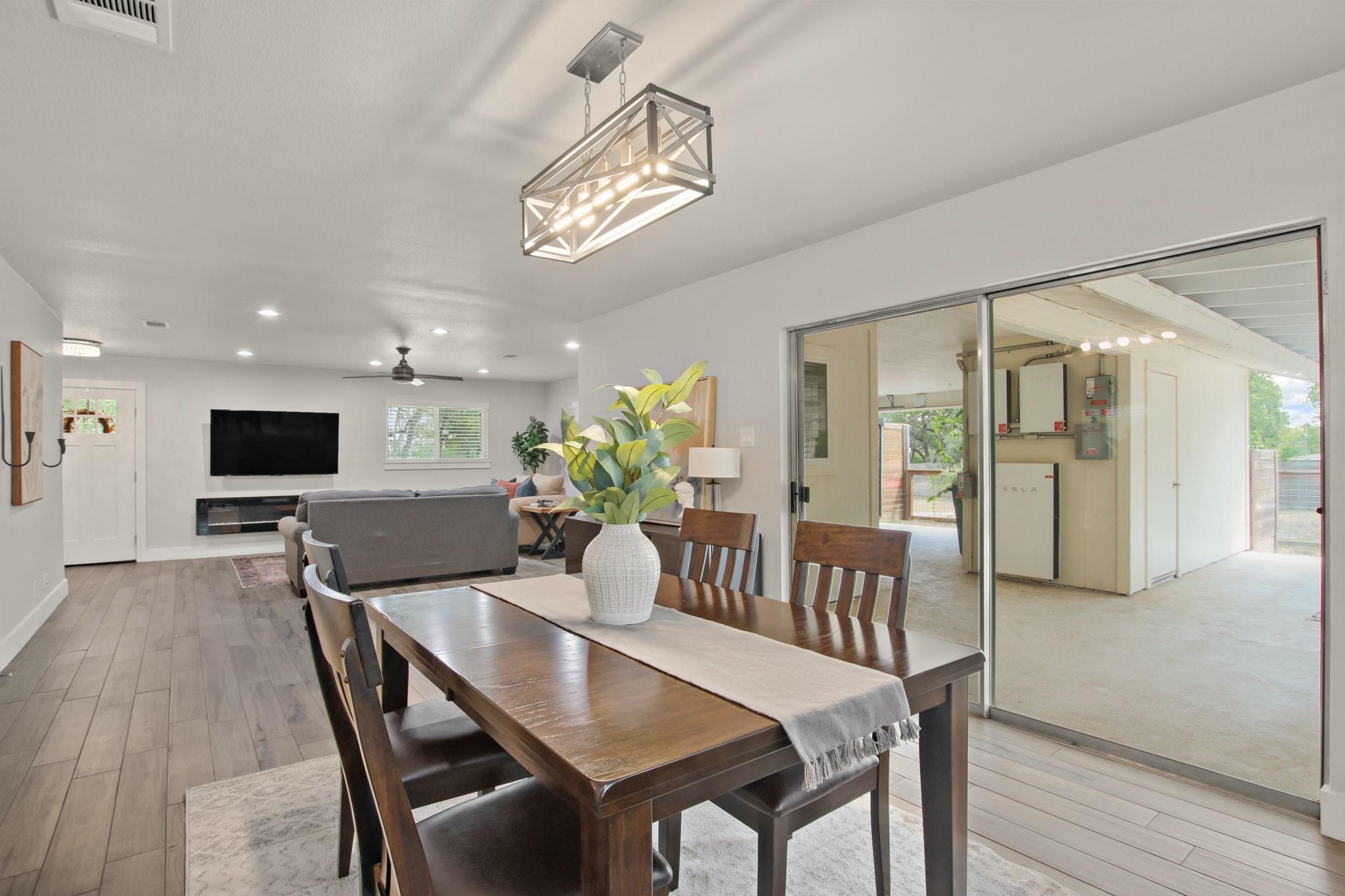 9110 Chisholm Ln, Austin, TX 78748