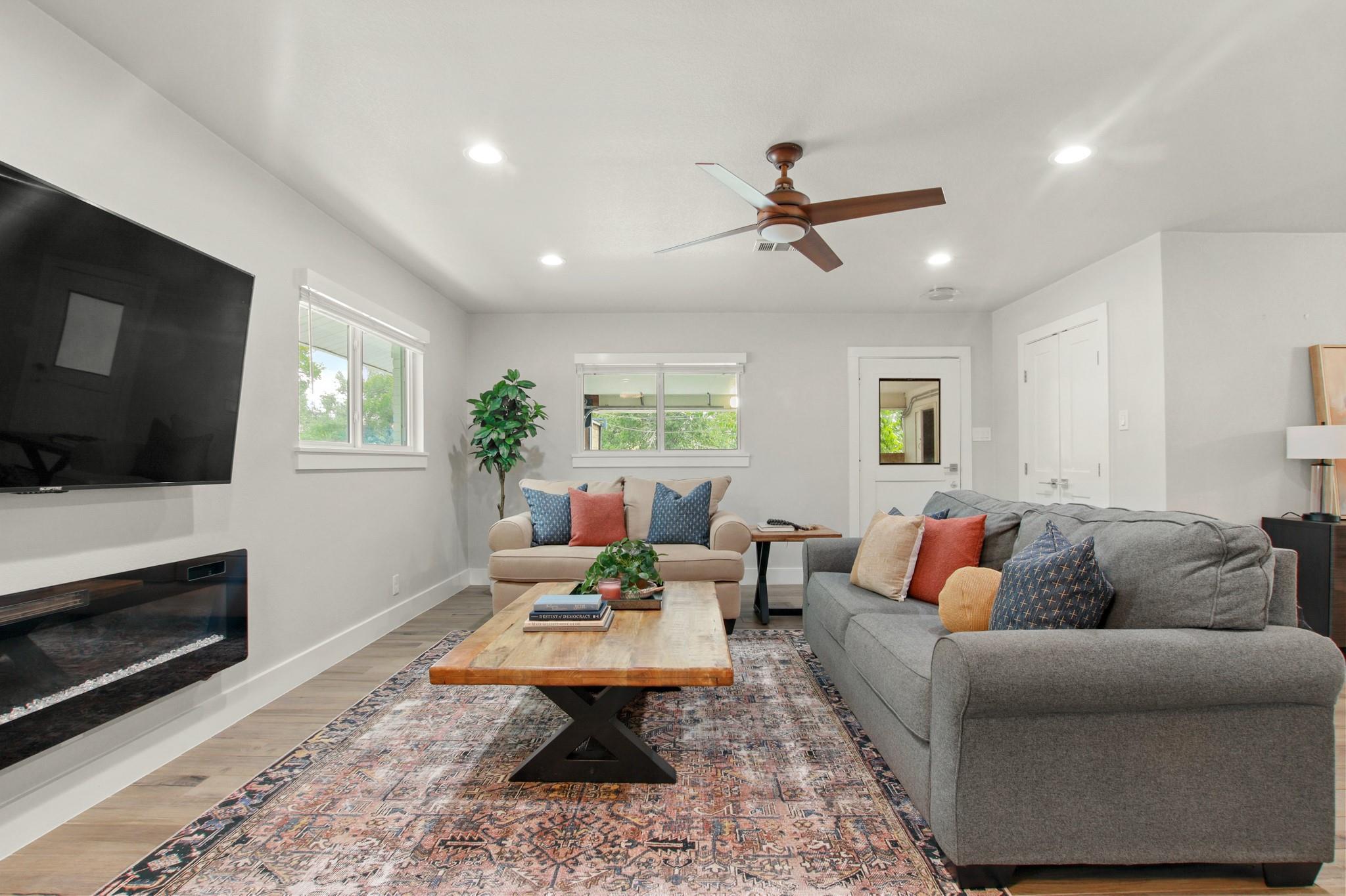 9110 Chisholm Ln, Austin, TX 78748