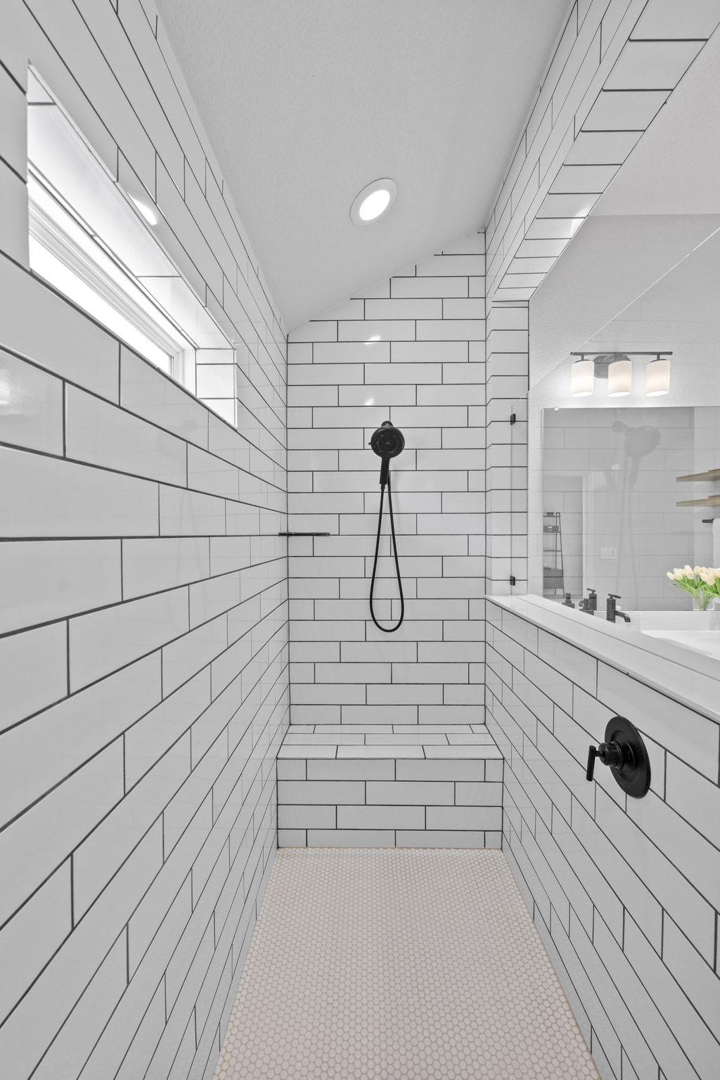 7908 Gilwice Ln, Austin, TX 78744