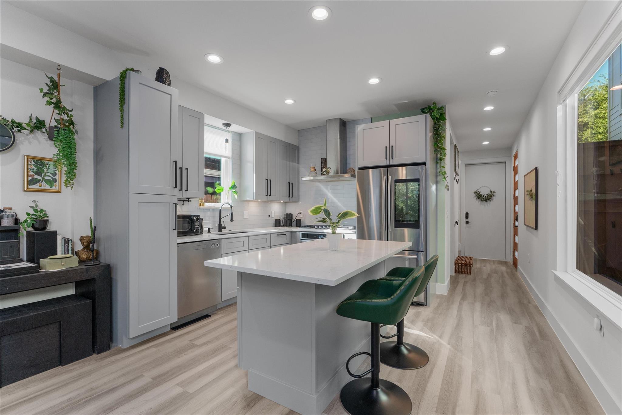 2703 E 3rd St # 2, Austin, TX 78702