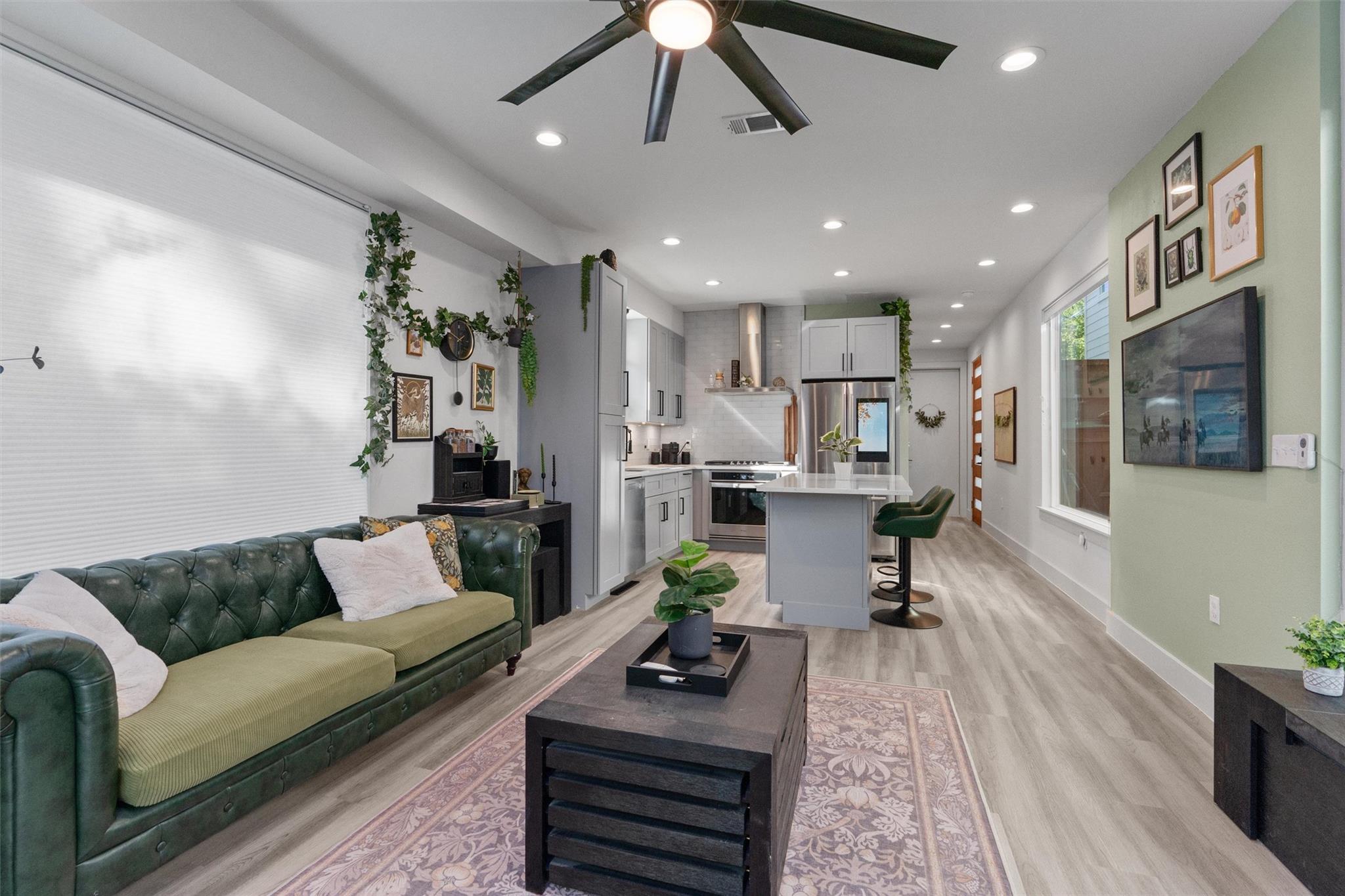 2703 E 3rd St # 2, Austin, TX 78702