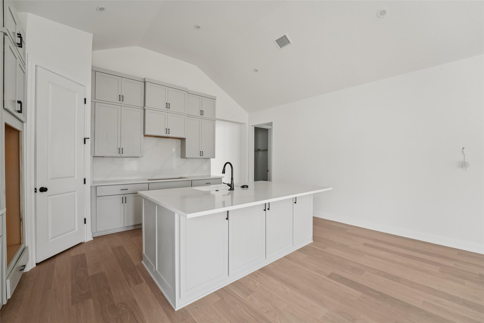 315 San Saba Dr, Buda, TX 78610