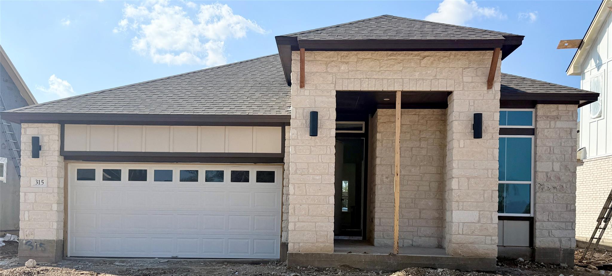 315 San Saba Dr, Buda, TX 78610