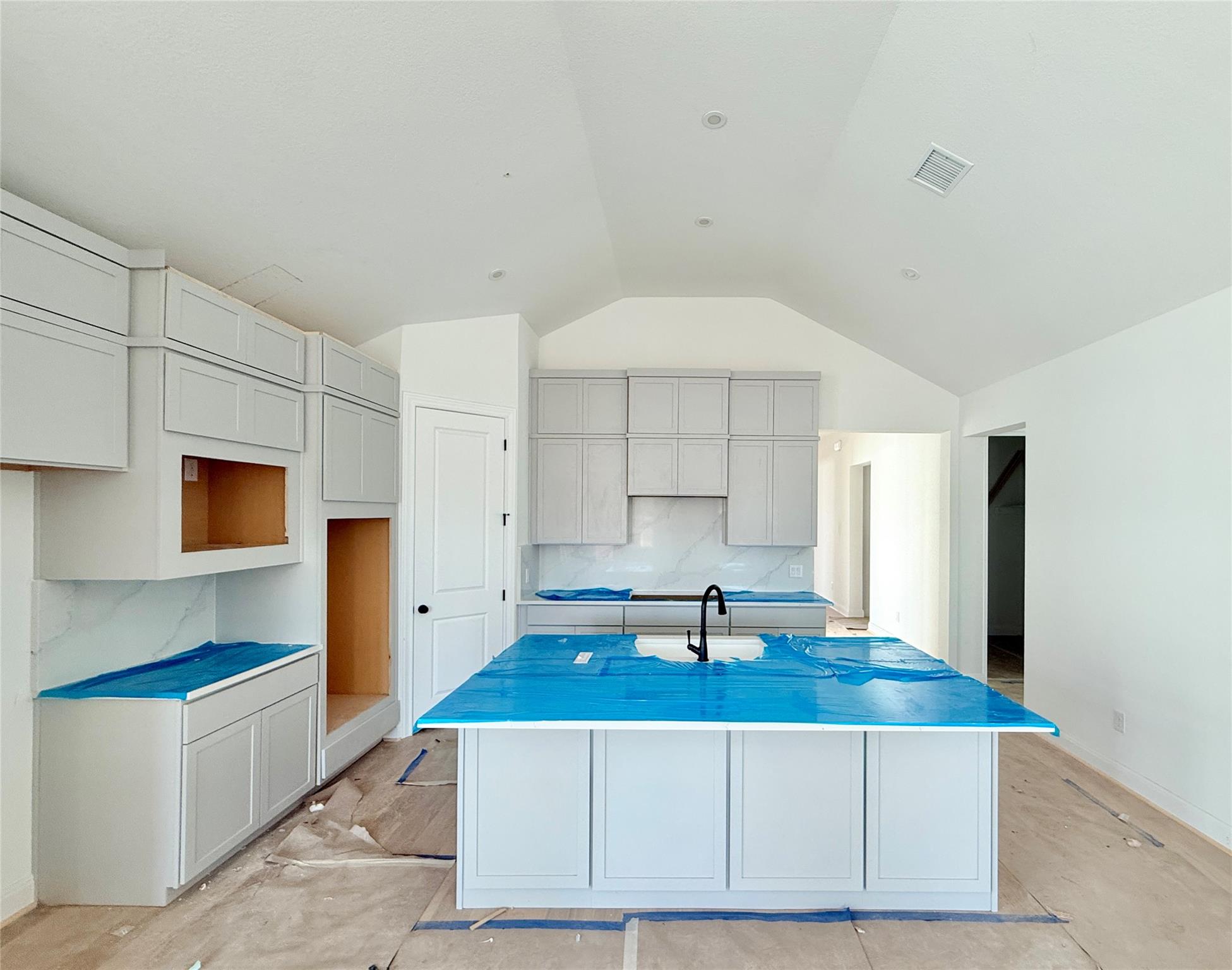 315 San Saba Dr, Buda, TX 78610