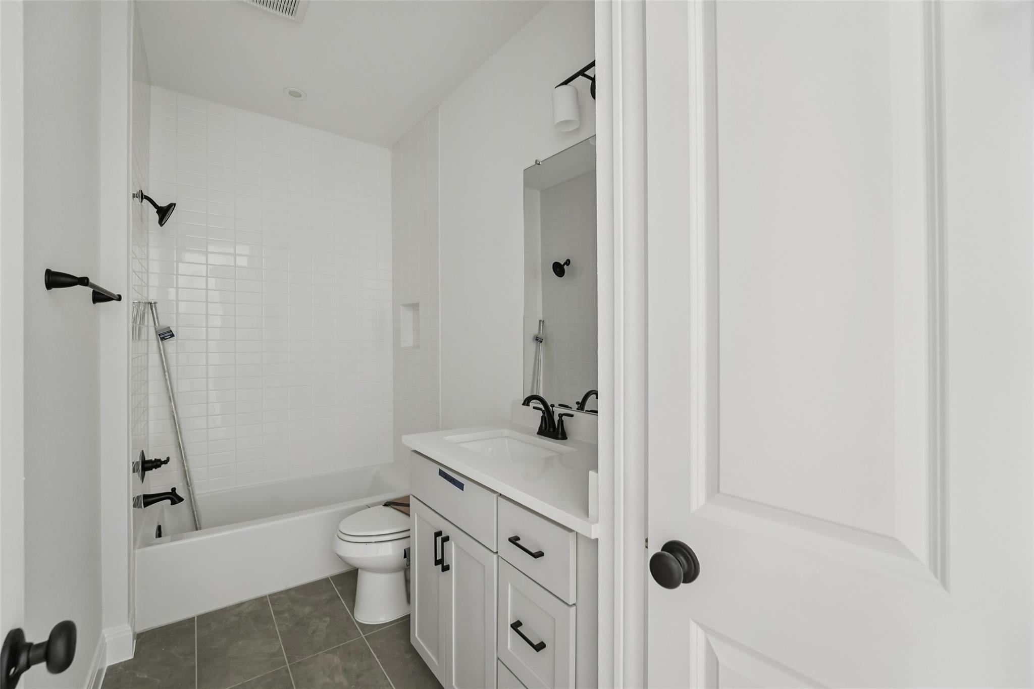 315 San Saba Dr, Buda, TX 78610