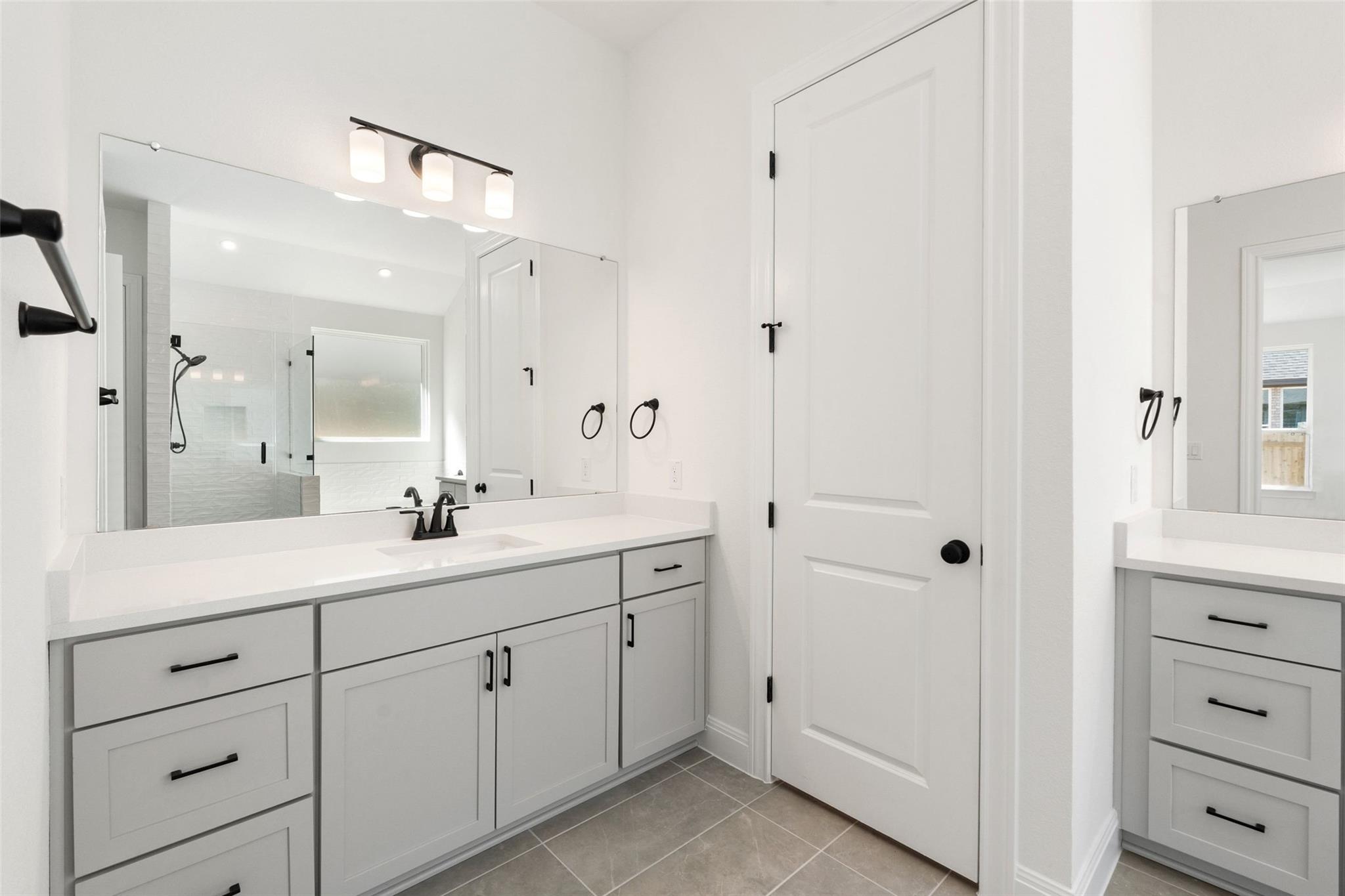 315 San Saba Dr, Buda, TX 78610