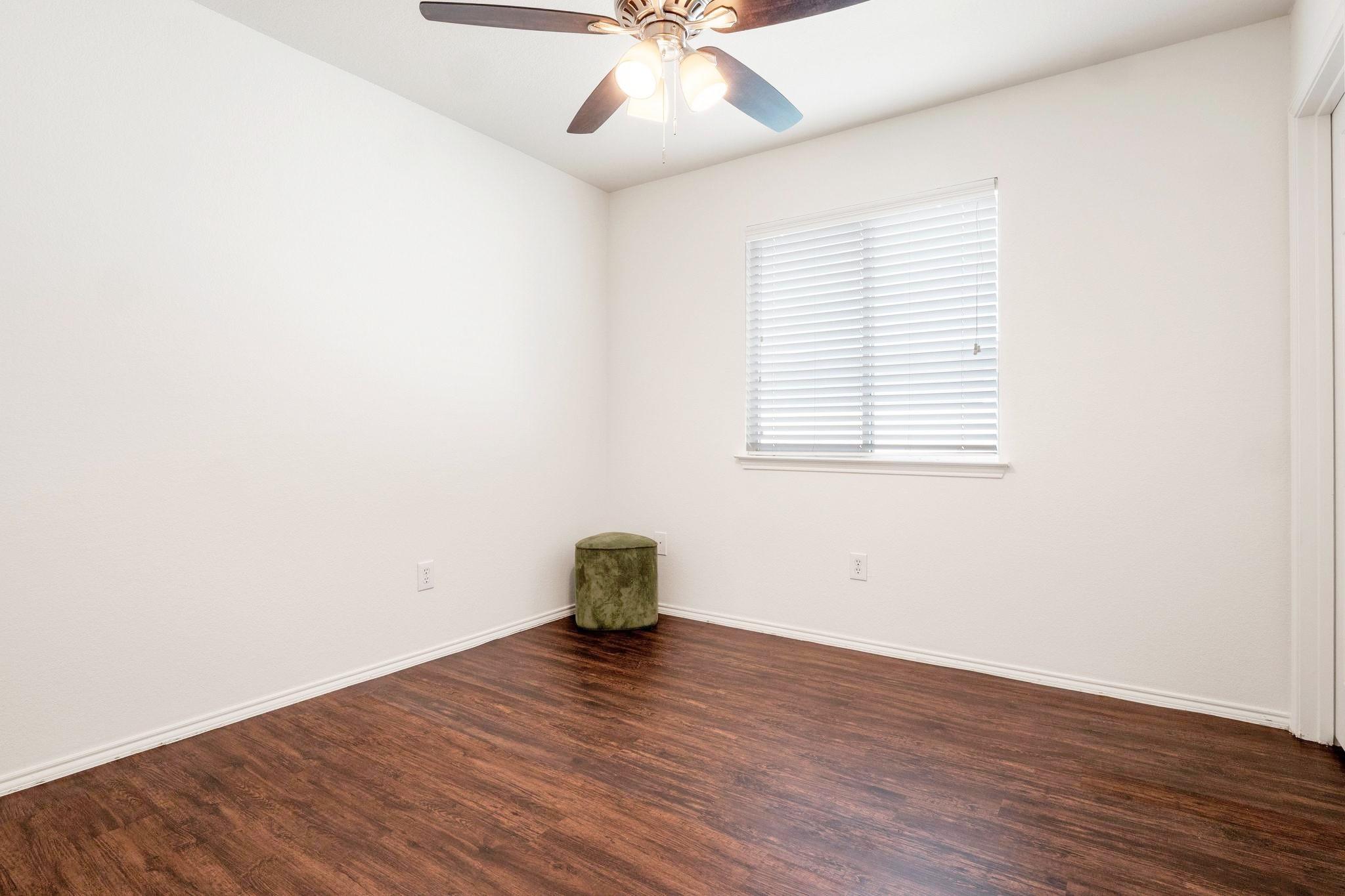 109 Onyx Lake Dr, Kyle, TX 78640