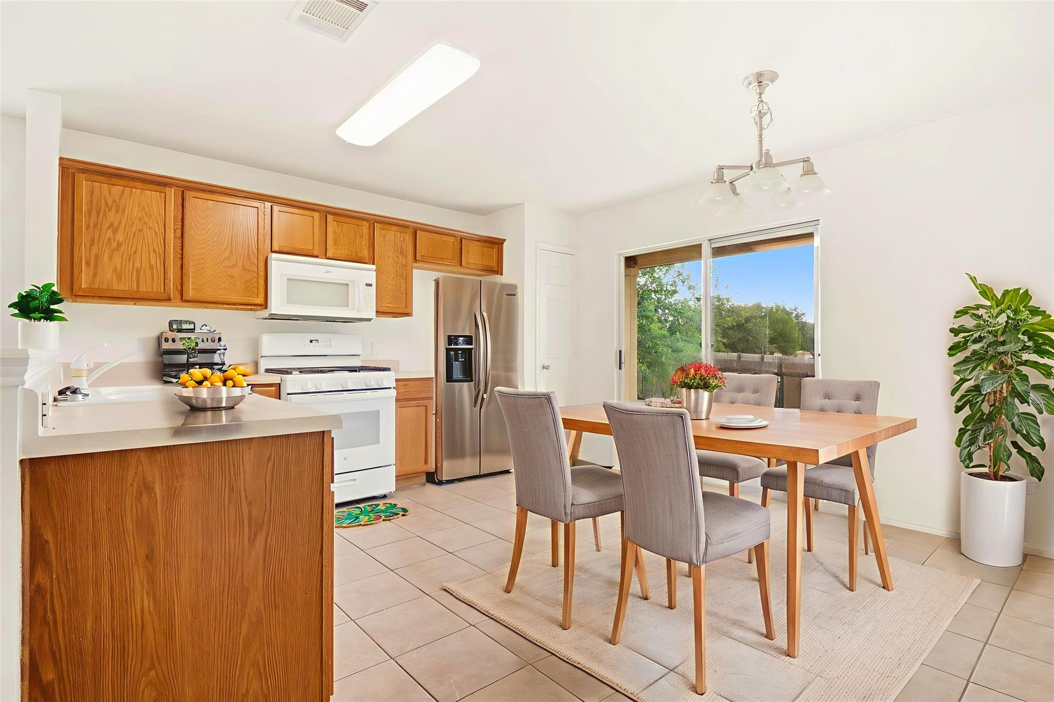 109 Onyx Lake Dr, Kyle, TX 78640