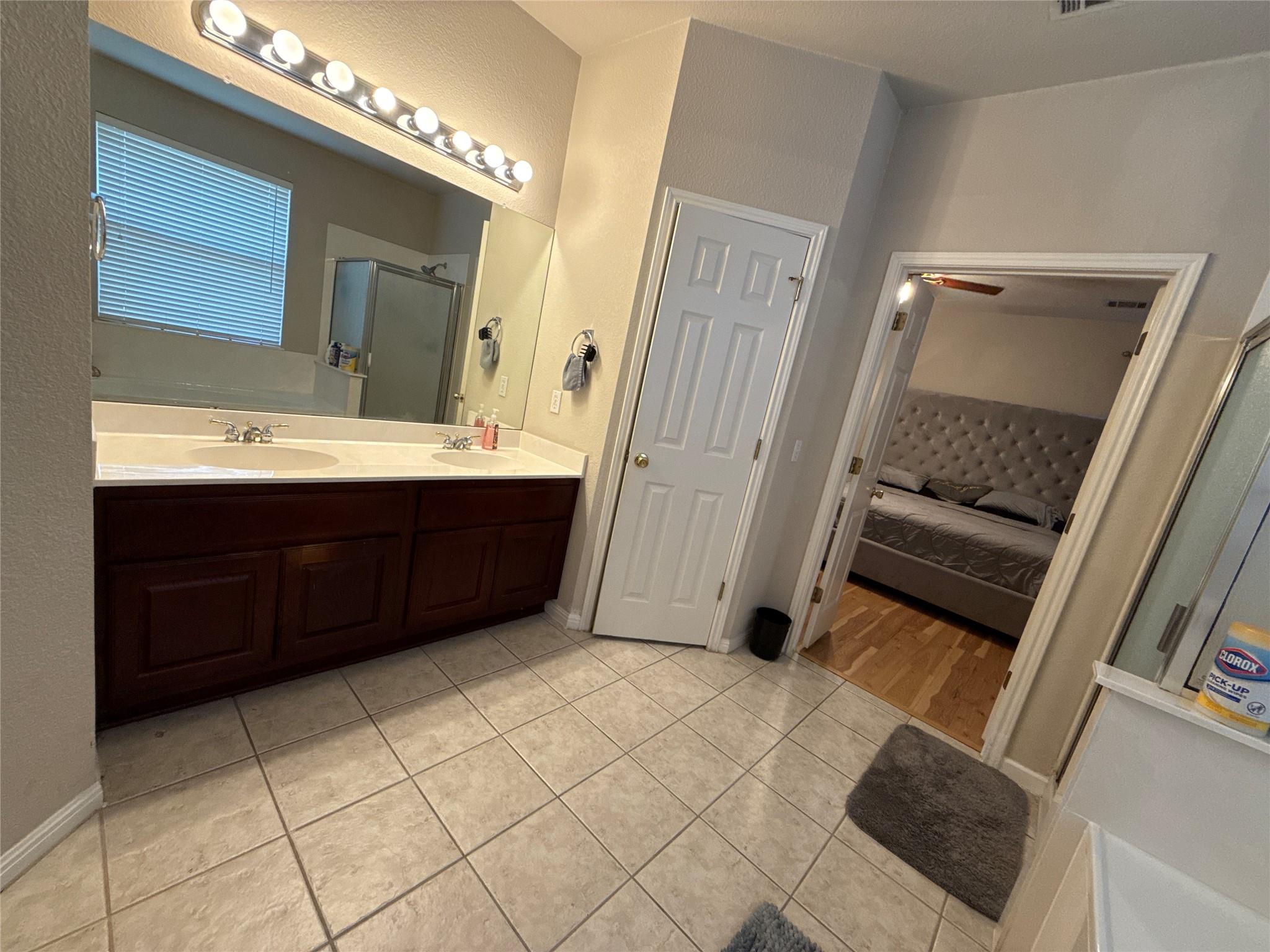 1003 Ambrose Dr, Pflugerville, TX 78660