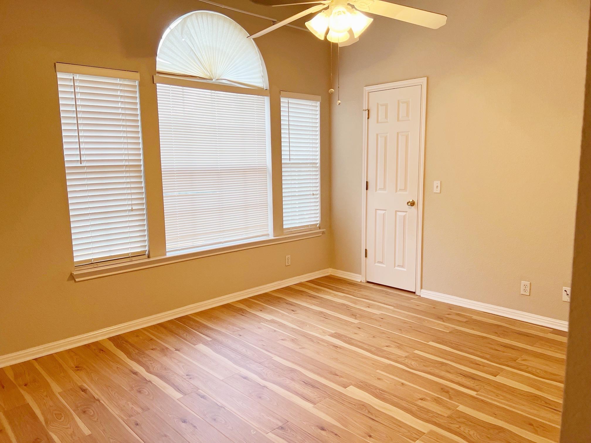 1003 Ambrose Dr, Pflugerville, TX 78660