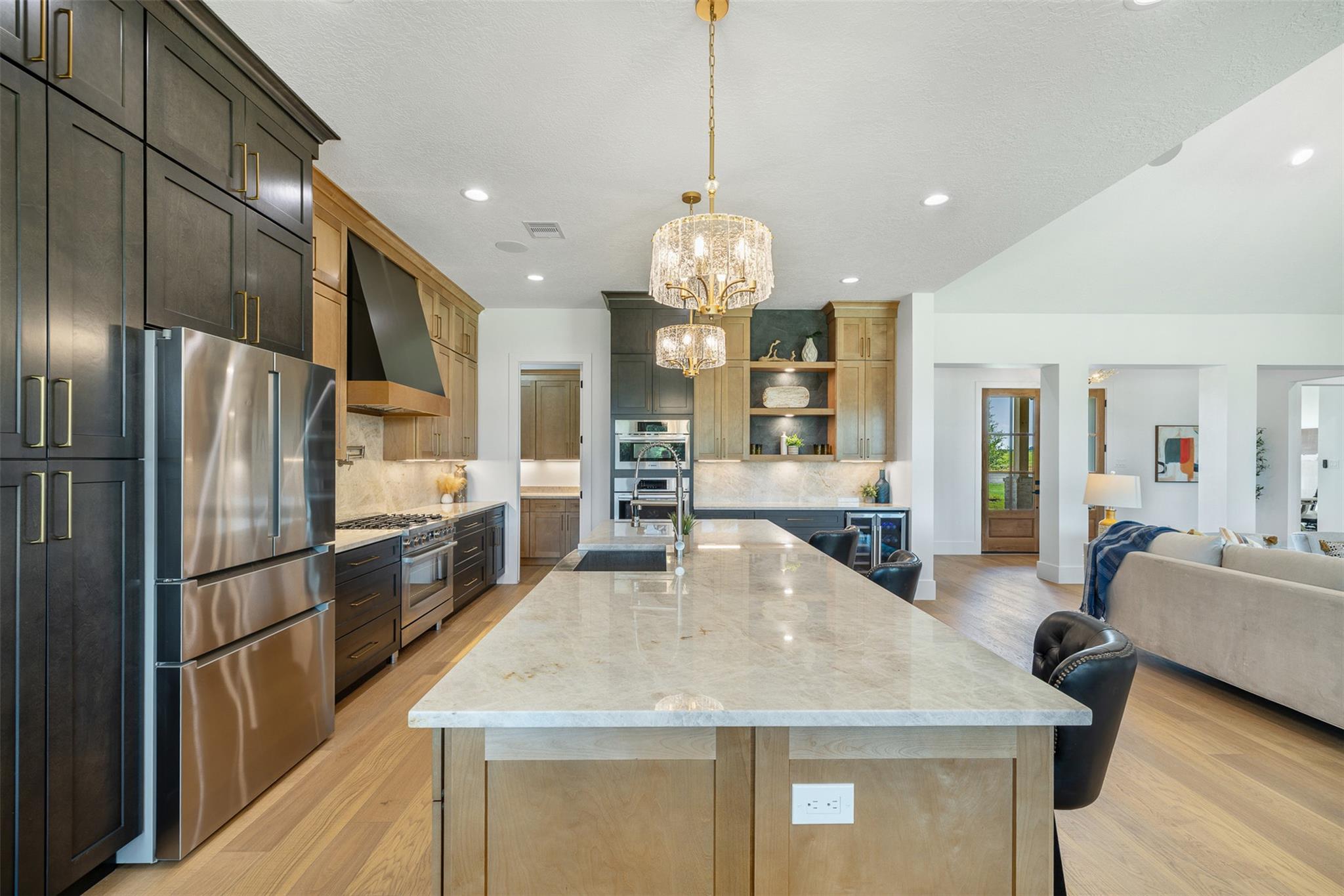 10343 Sunny Meadow Dr, Chappell Hill, TX 77426