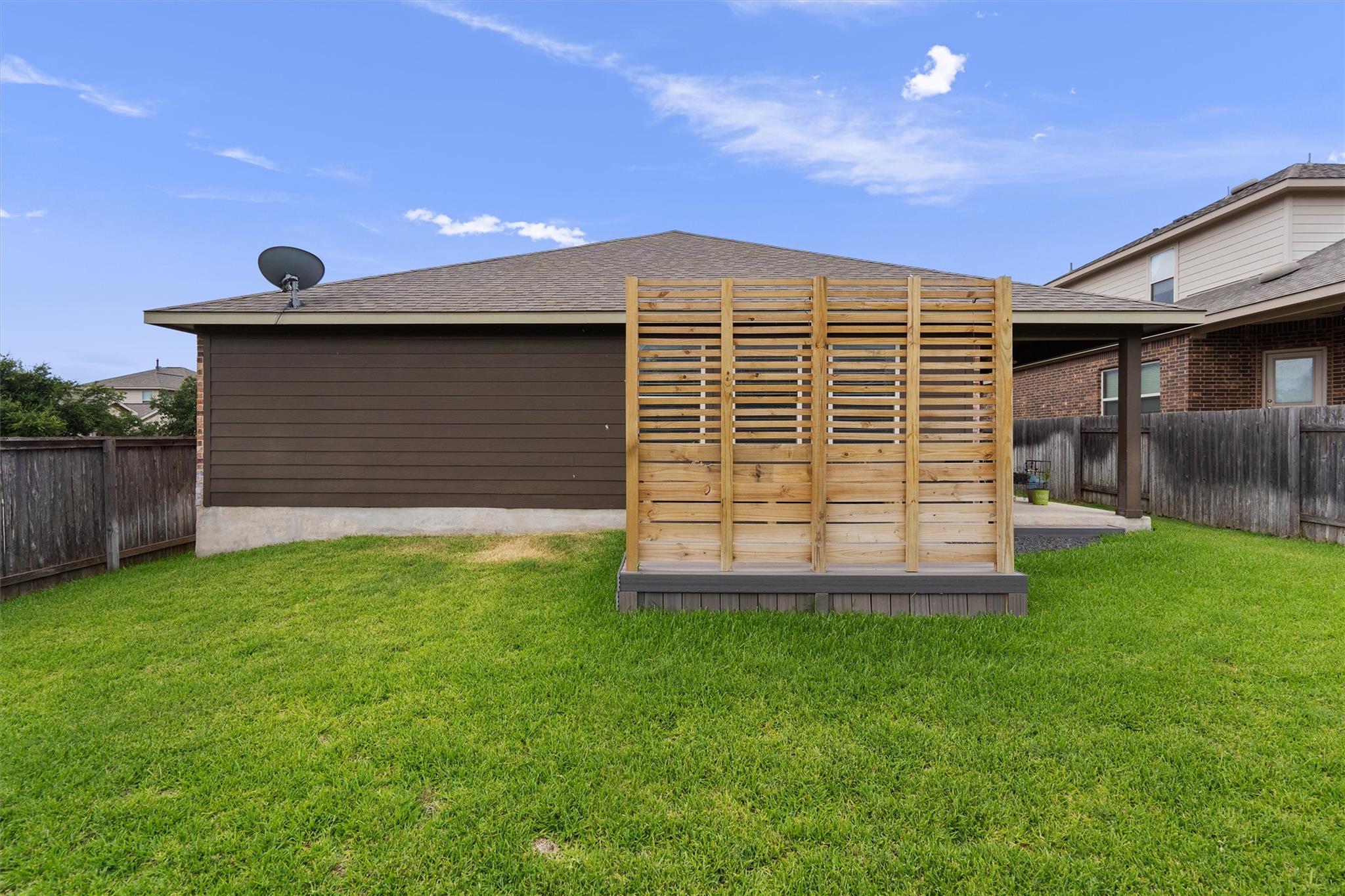 417 Briar Park Dr, Georgetown, TX 78626