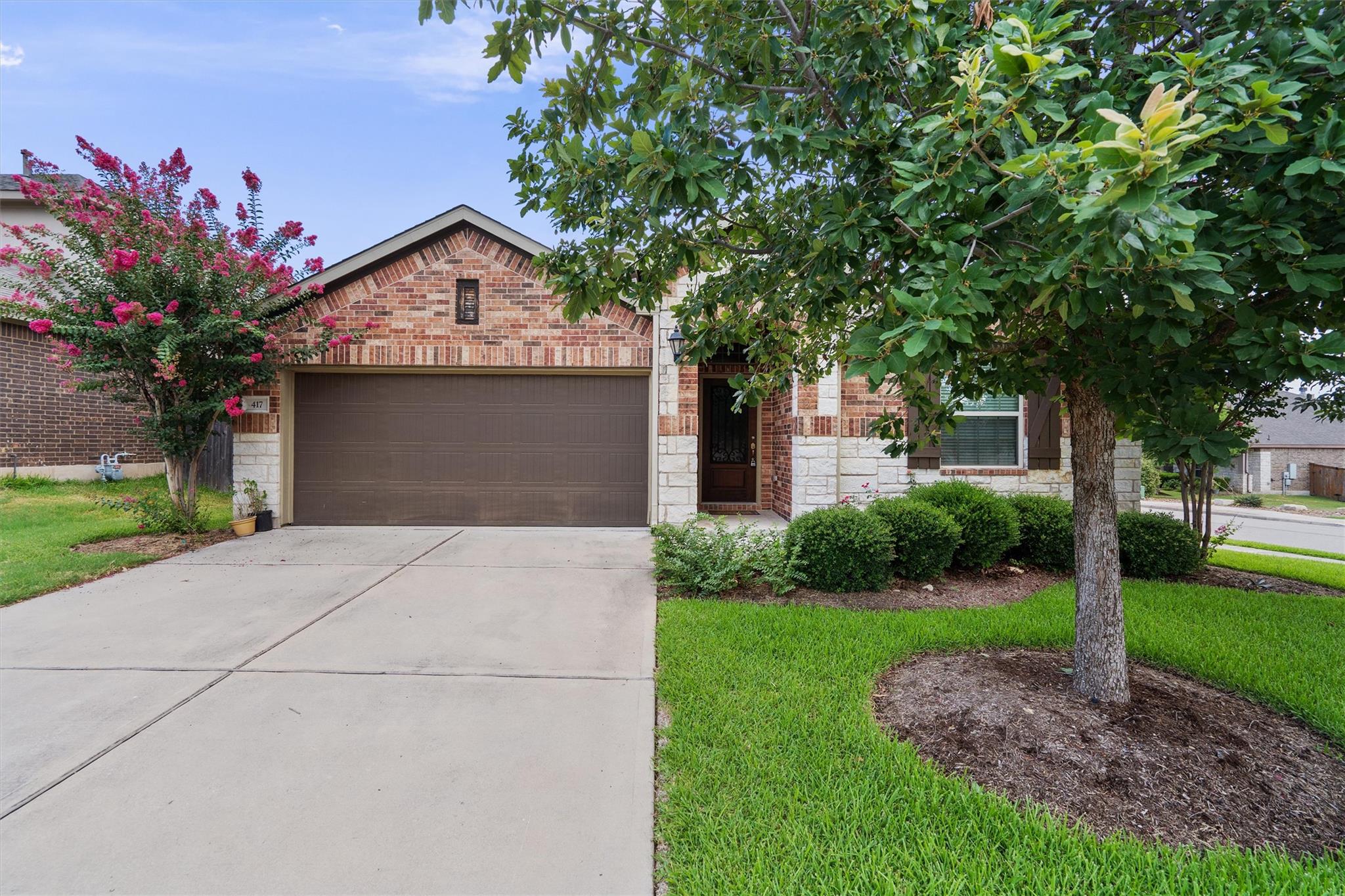 417 Briar Park Dr, Georgetown, TX 78626