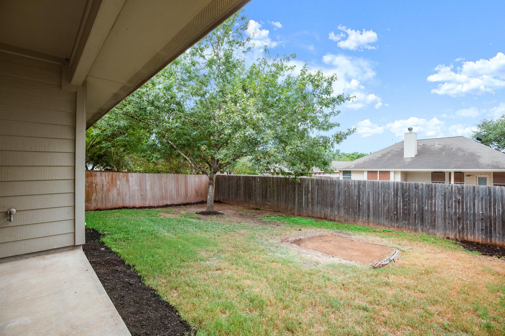 2205 Speidel Dr, Pflugerville, TX 78660