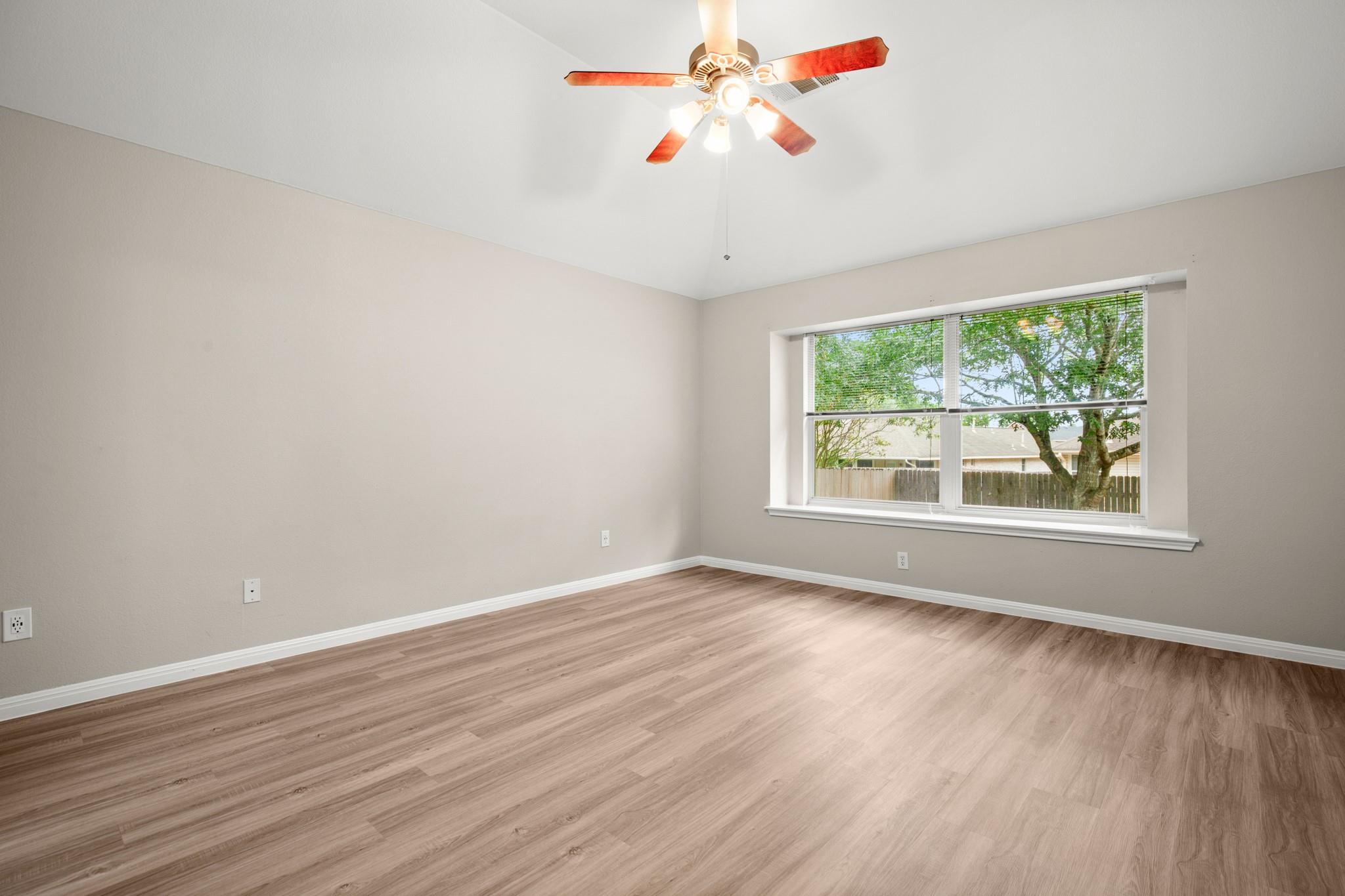 2205 Speidel Dr, Pflugerville, TX 78660