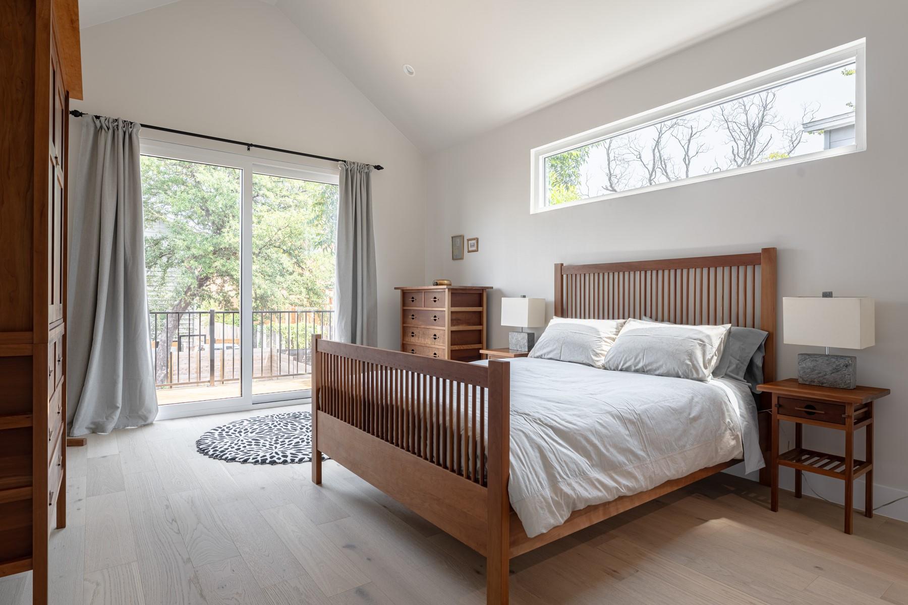 1405 Singleton Ave, Austin, TX 78702