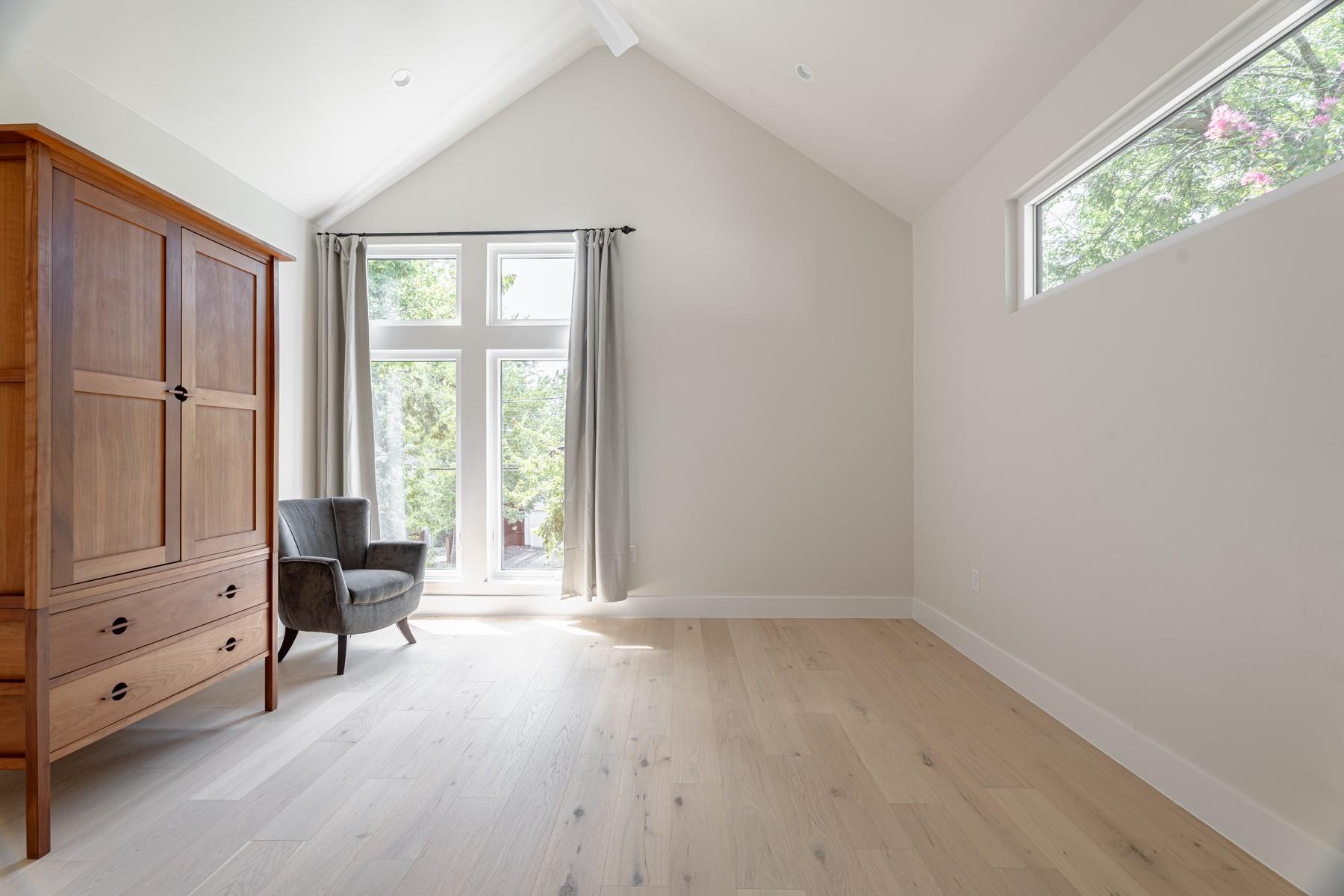 1405 Singleton Ave, Austin, TX 78702