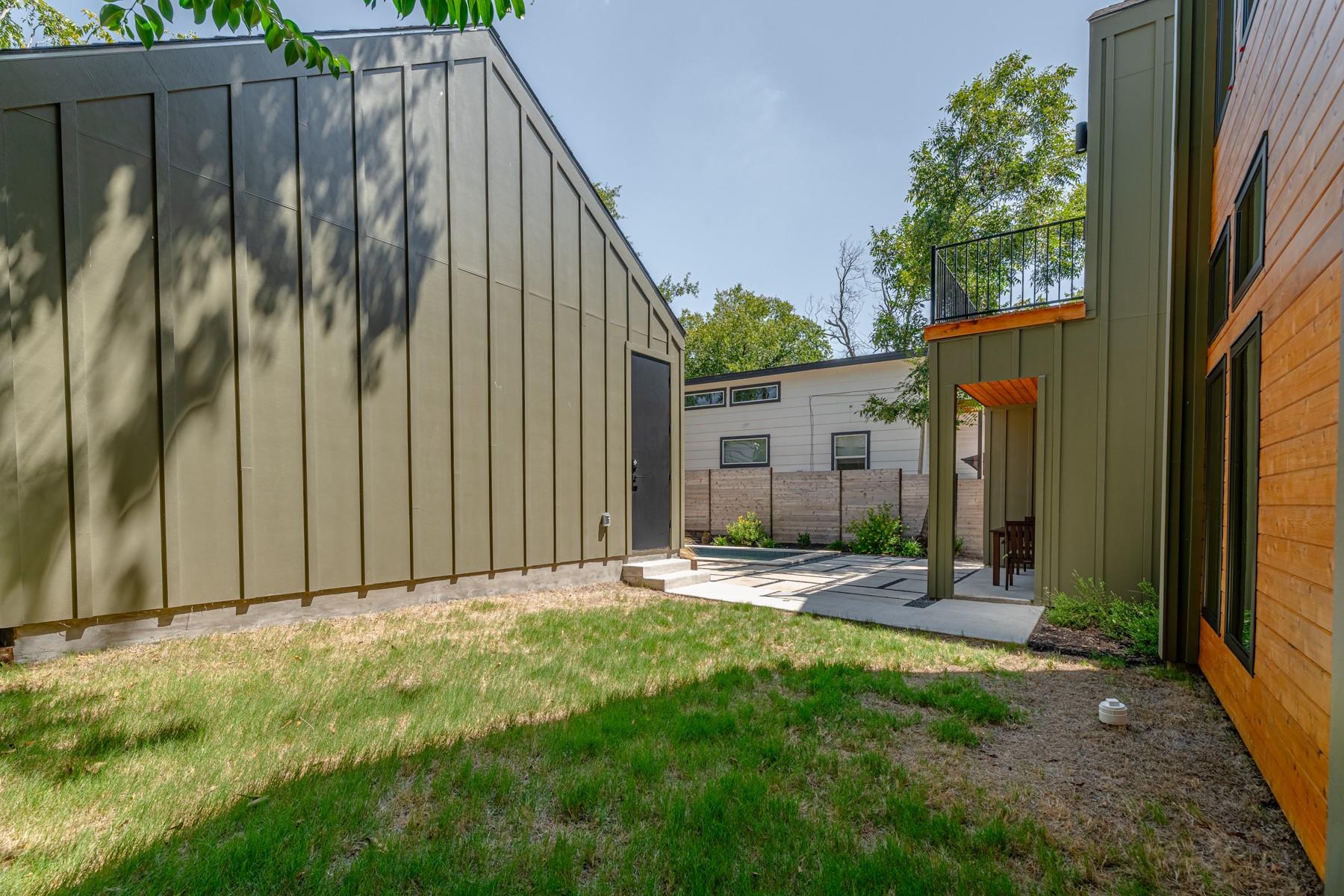 1405 Singleton Ave, Austin, TX 78702