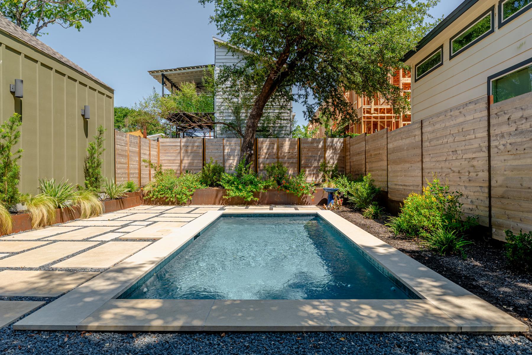 1405 Singleton Ave, Austin, TX 78702