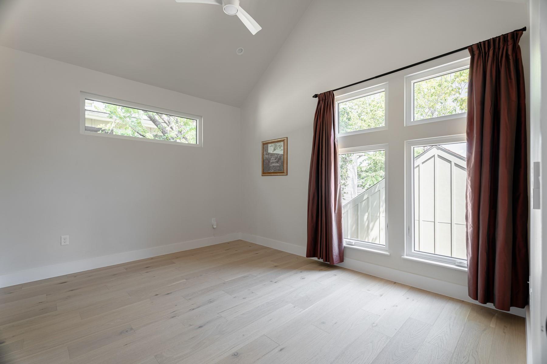 1405 Singleton Ave, Austin, TX 78702