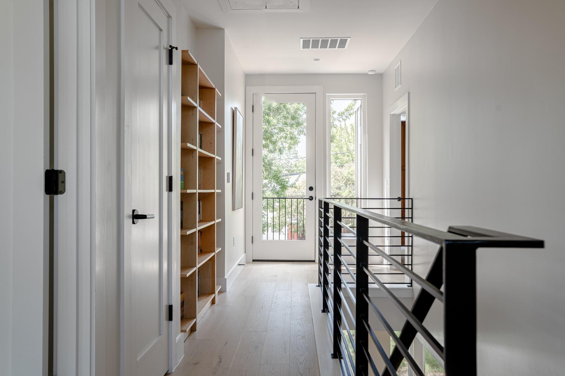 1405 Singleton Ave, Austin, TX 78702