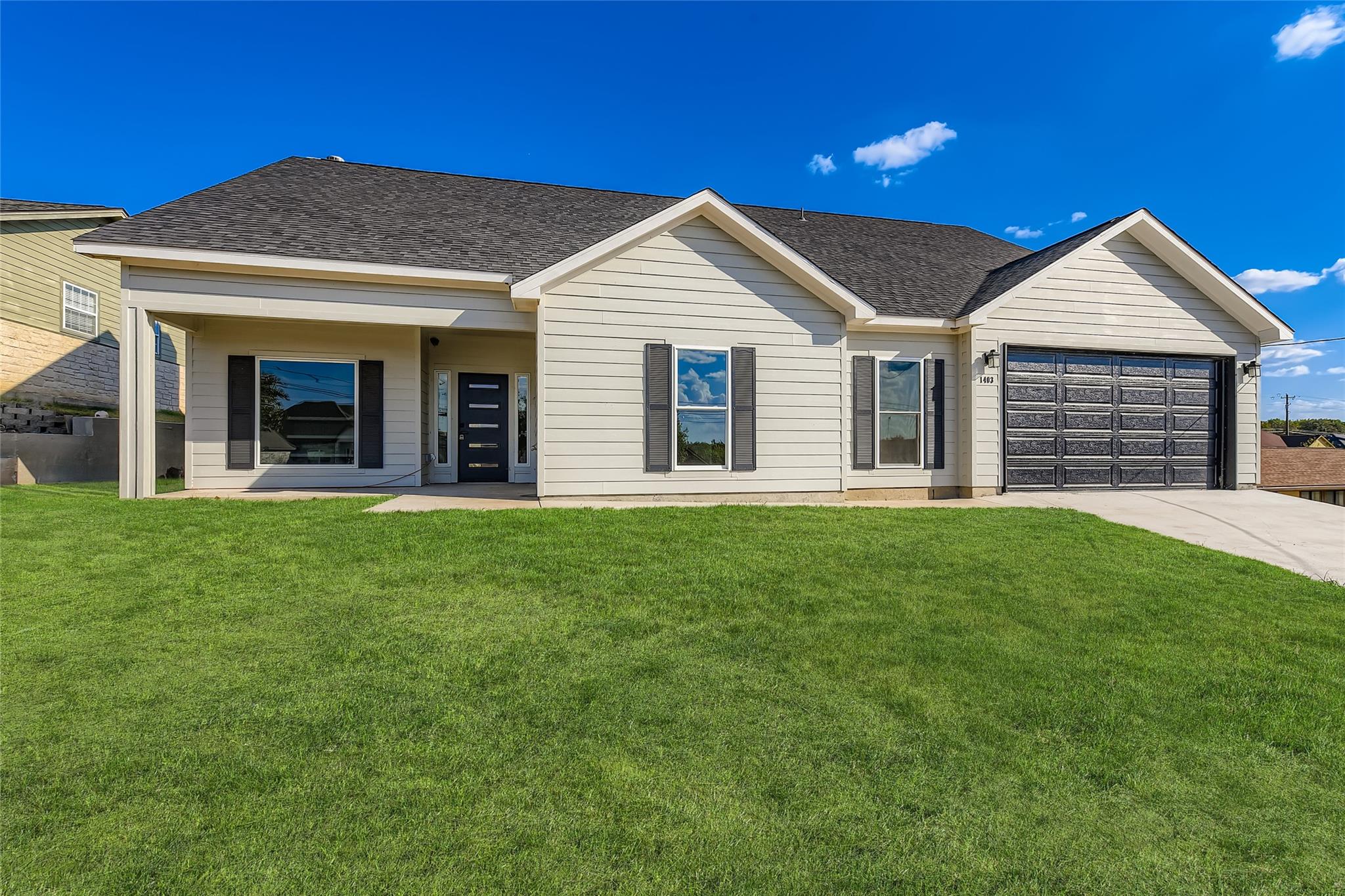 1403 Sunset Dr, Marble Falls, TX 78654