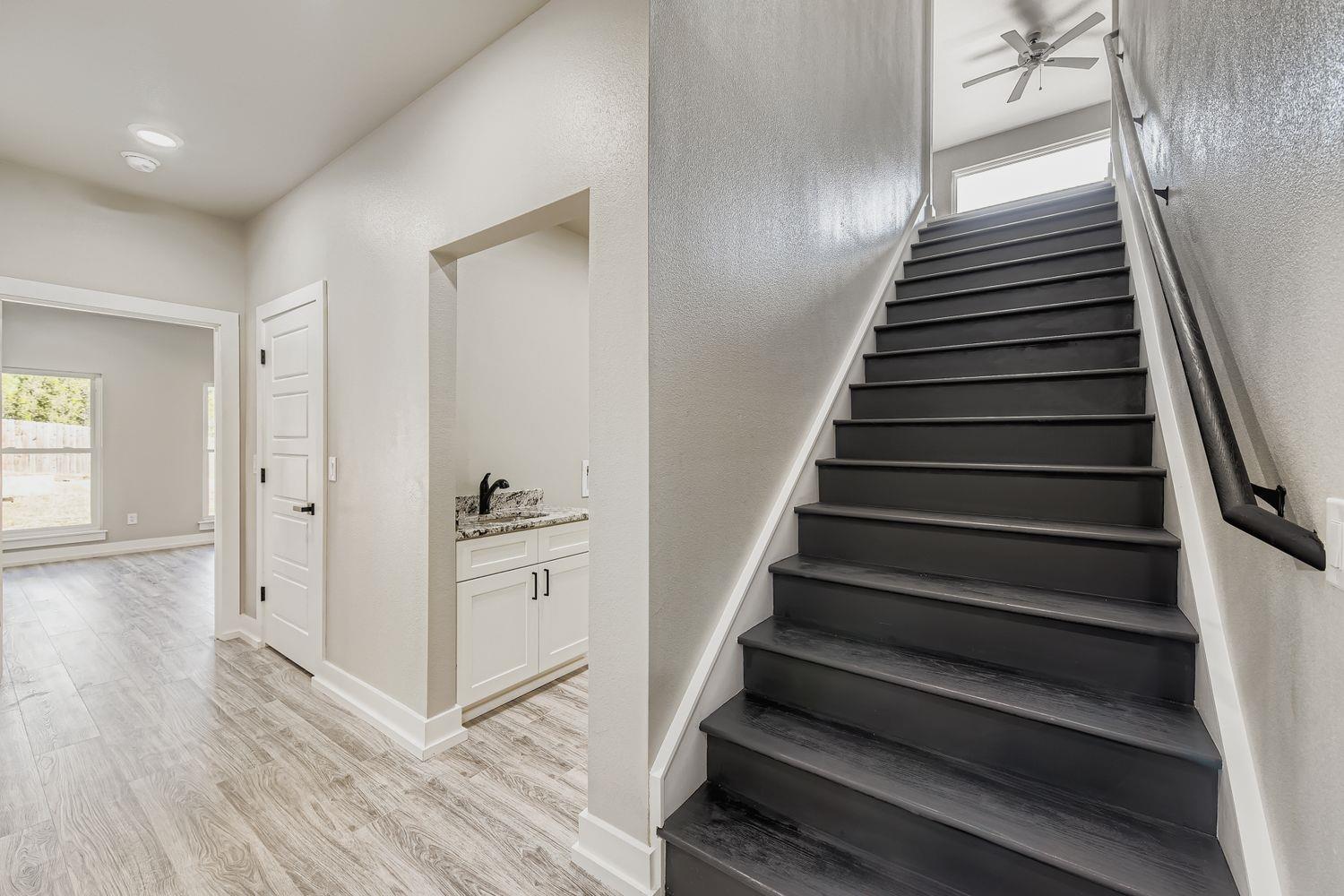 1403 Sunset Dr, Marble Falls, TX 78654