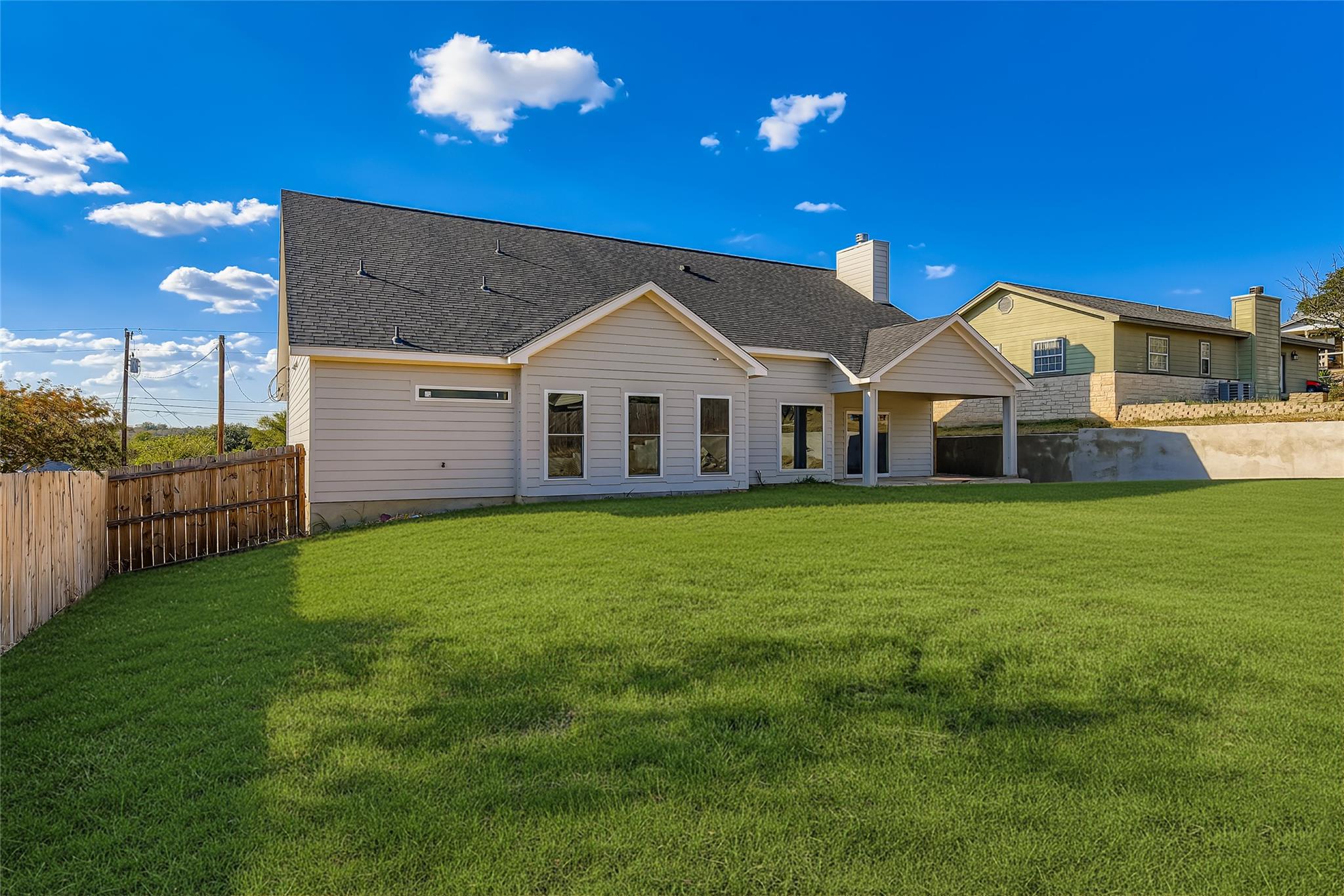 1403 Sunset Dr, Marble Falls, TX 78654