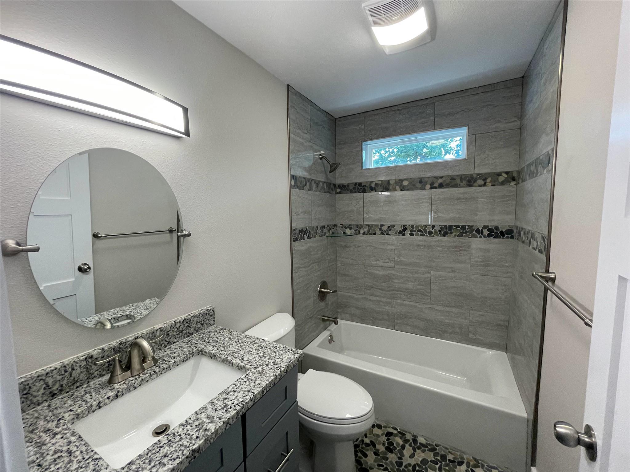 201 E 6th St, Lampasas, TX 76550