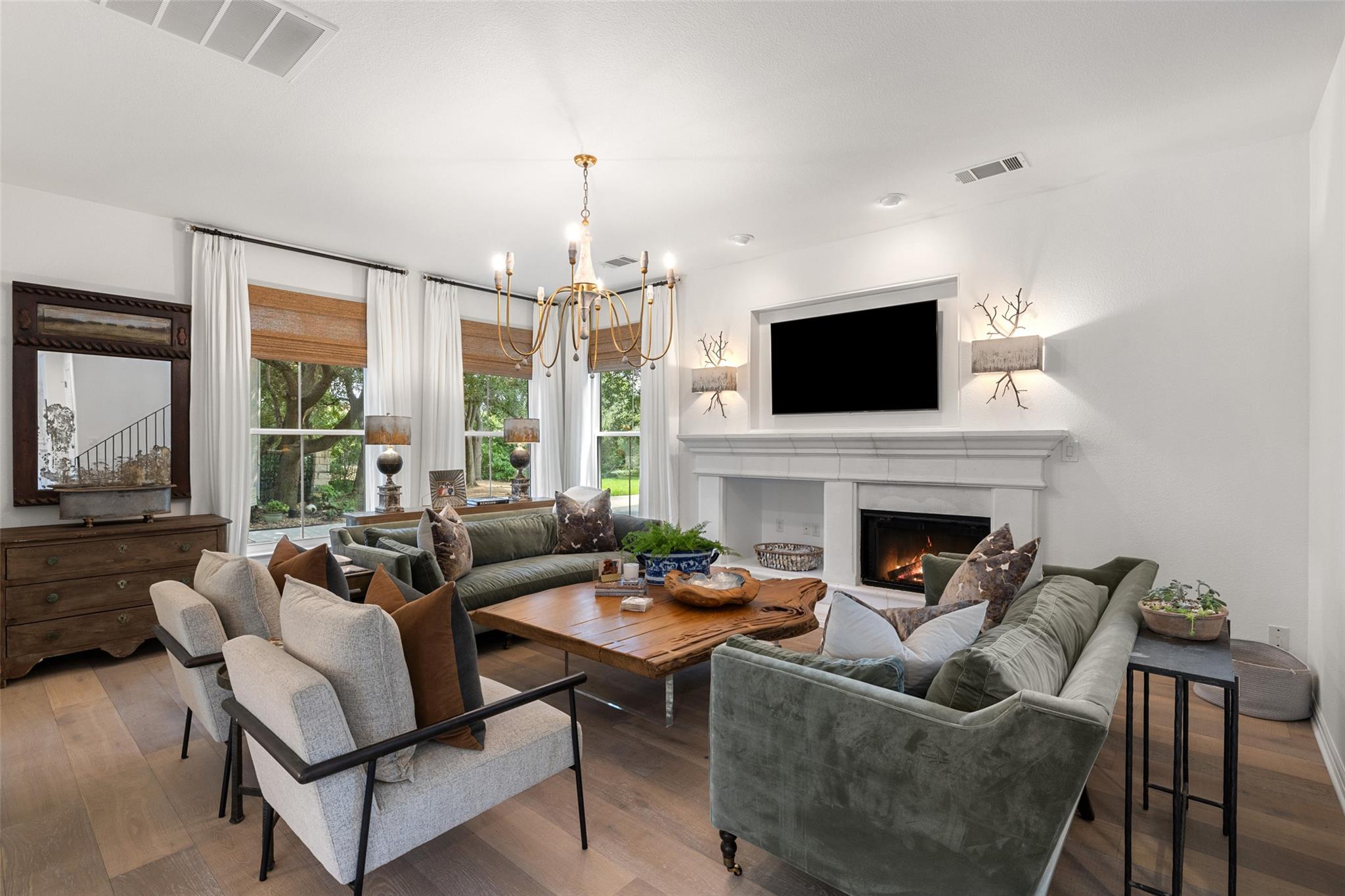 3815 Gaines Ct, Austin, TX 78735