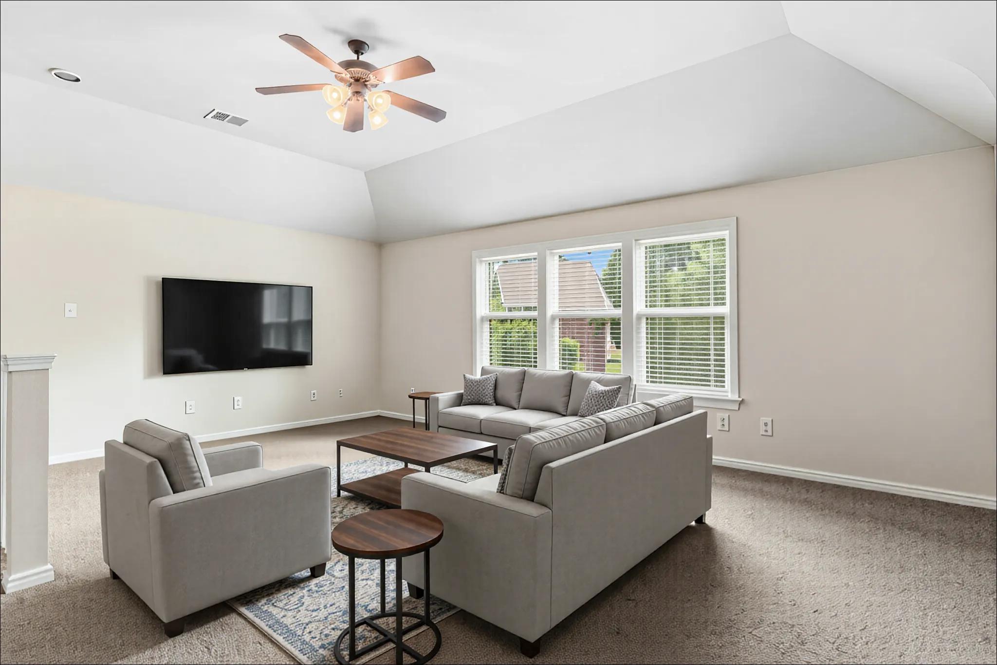 722 Tom Kite Dr, Round Rock, TX 78664