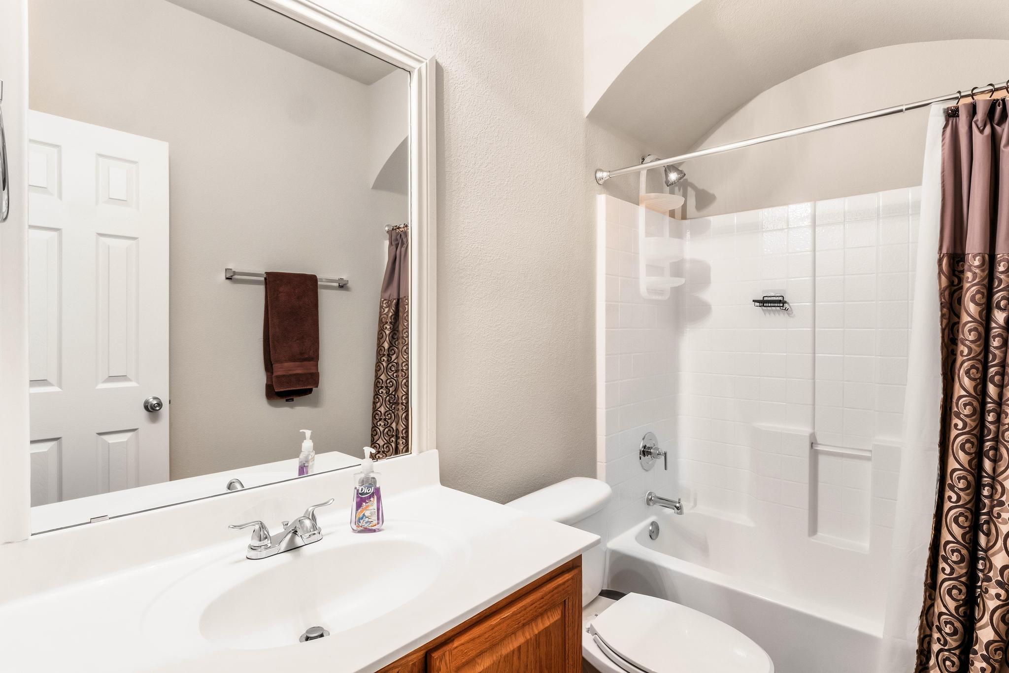 722 Tom Kite Dr, Round Rock, TX 78664