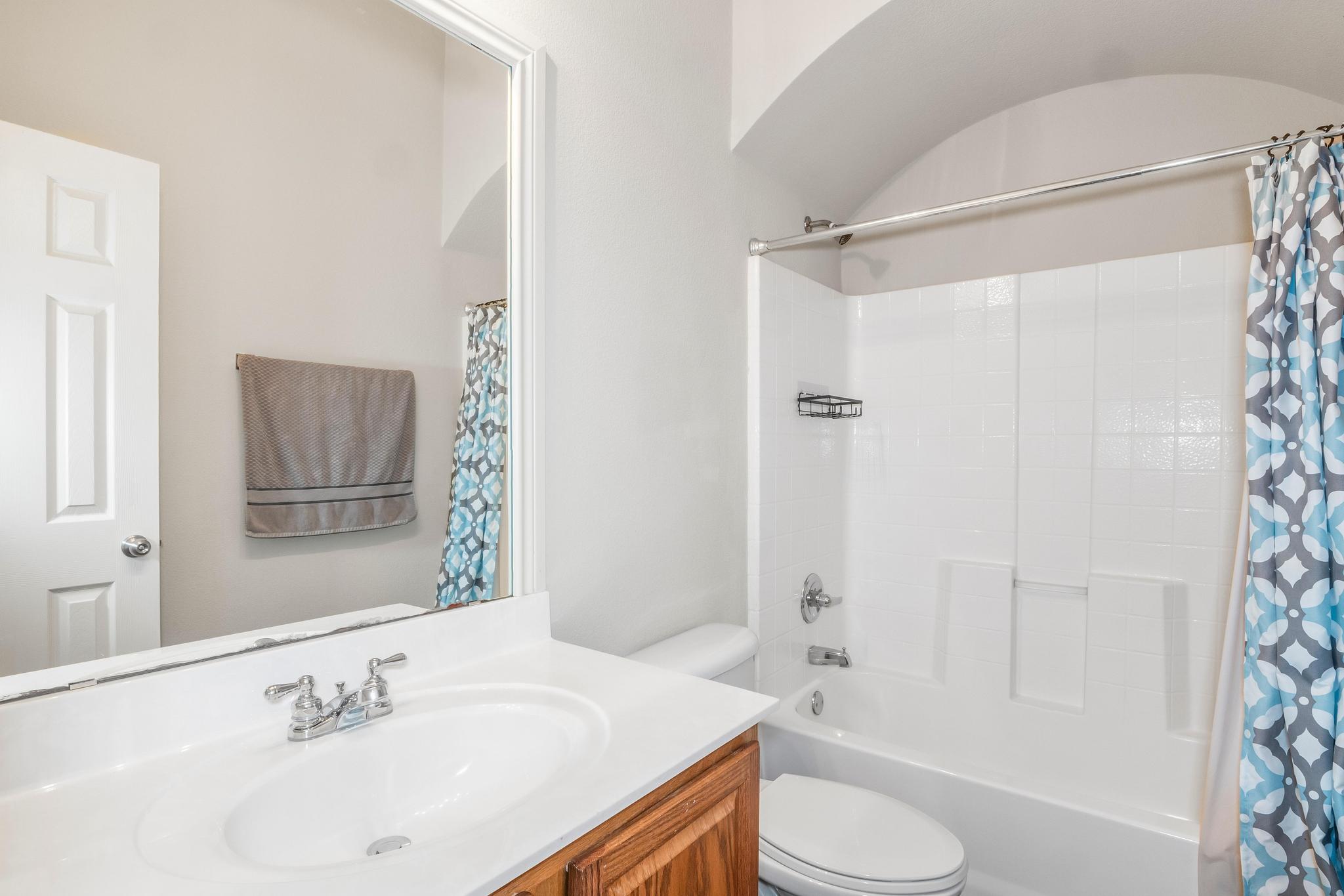 722 Tom Kite Dr, Round Rock, TX 78664