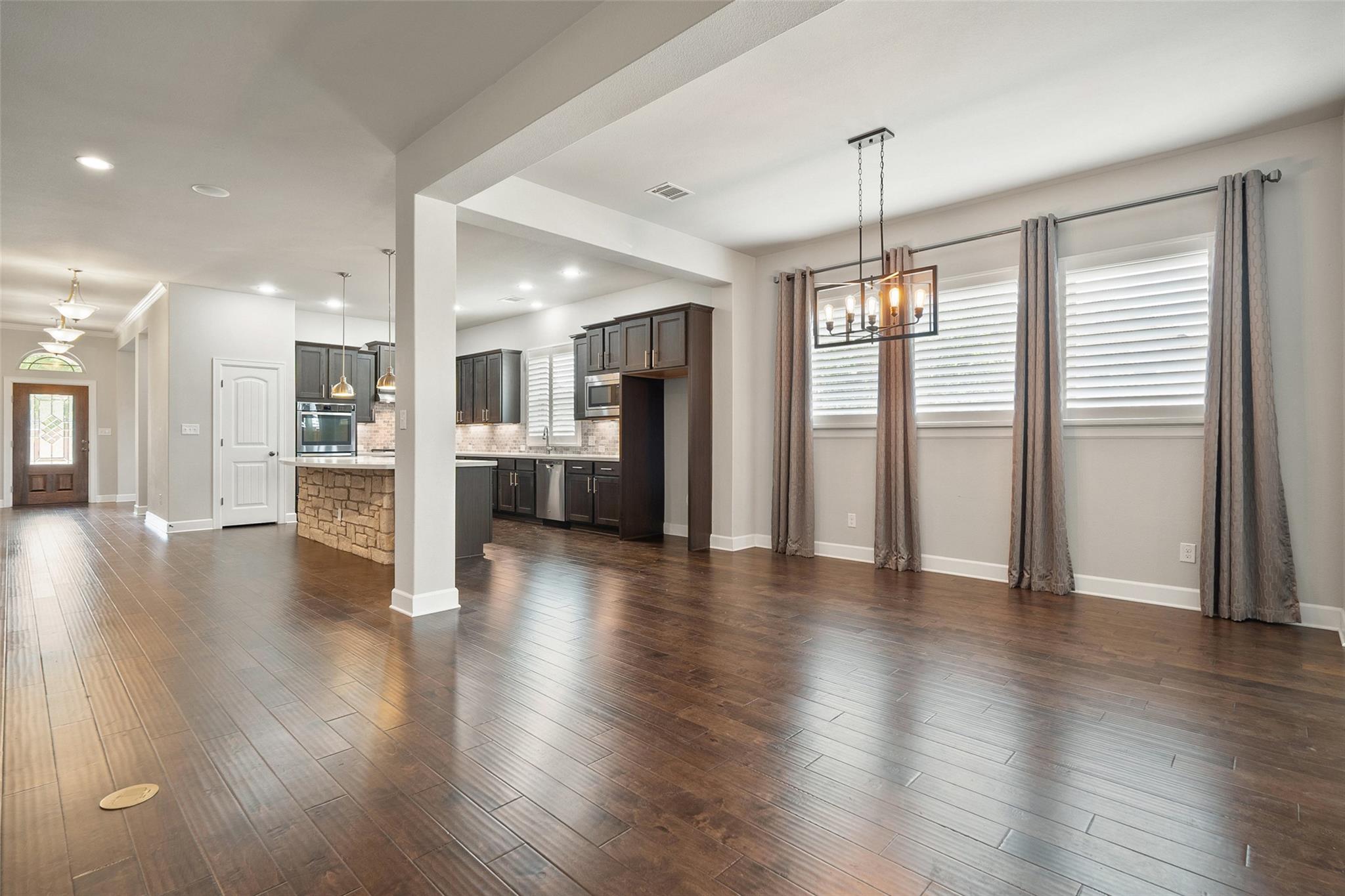 103 Lockhart Loop, Georgetown, TX 78628