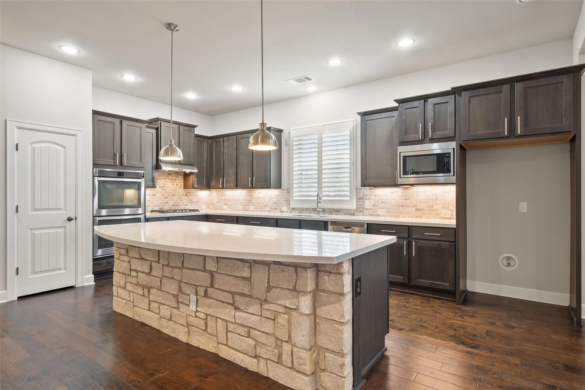 103 Lockhart Loop, Georgetown, TX 78628