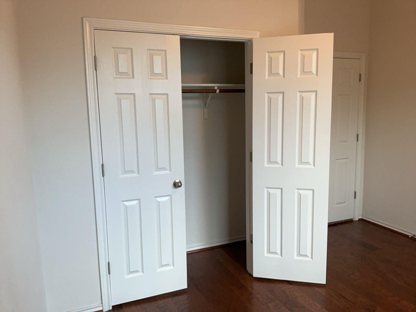 2105 Town Centre Dr # 28, Round Rock, TX 78664