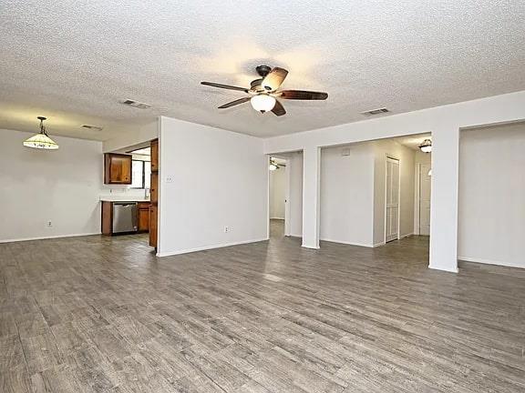 10406 Macmora Rd, Austin, TX 78758