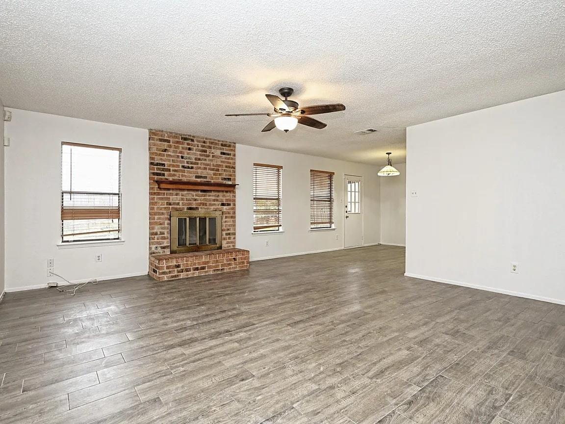 10406 Macmora Rd, Austin, TX 78758