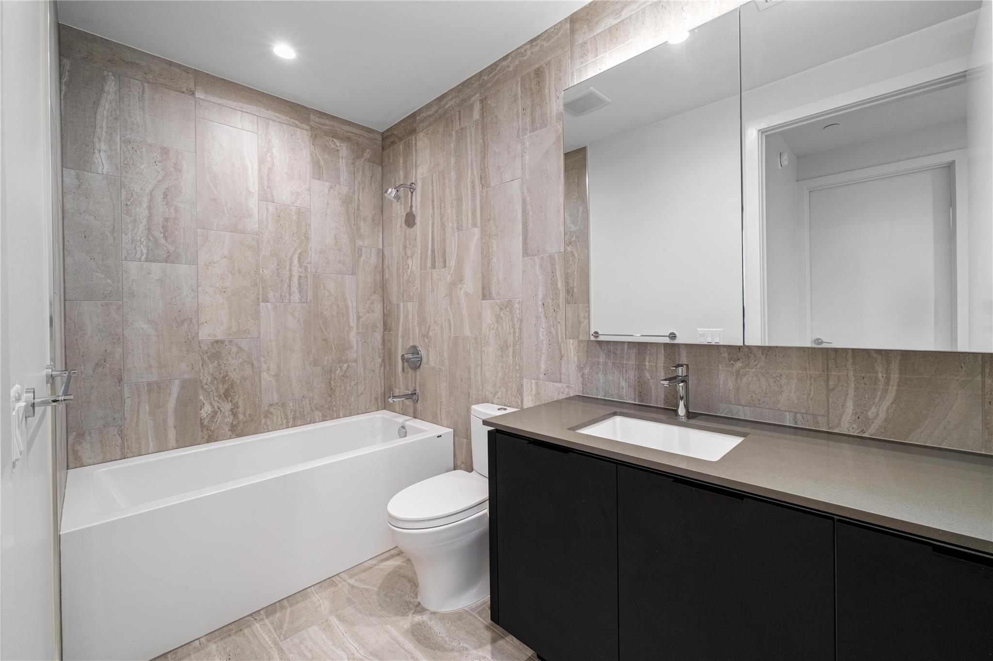 44 East Ave # 3203, Austin, TX 78701