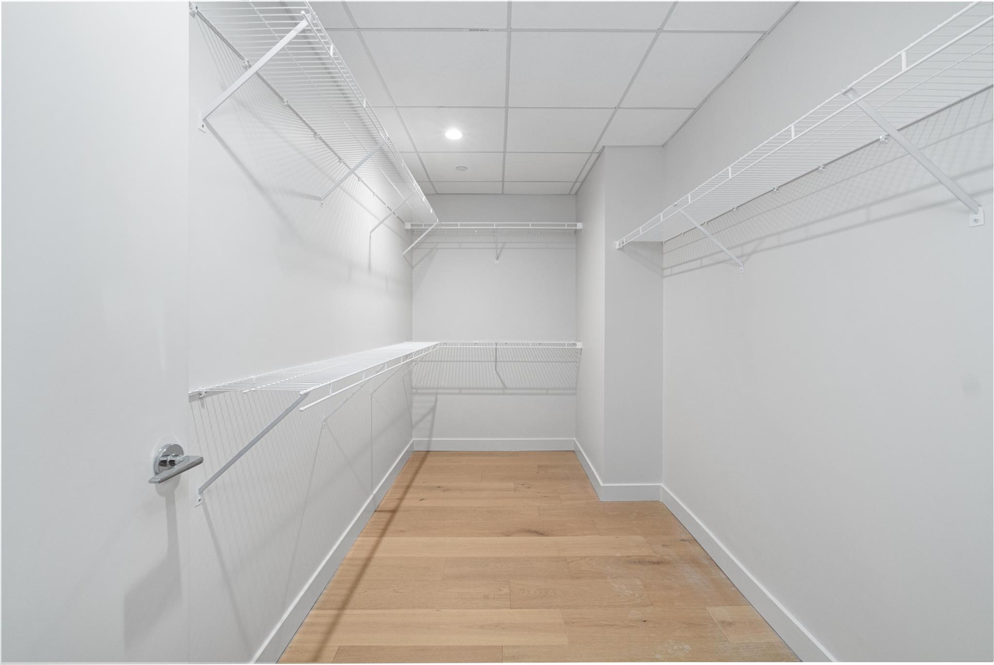 44 East Ave # 3203, Austin, TX 78701