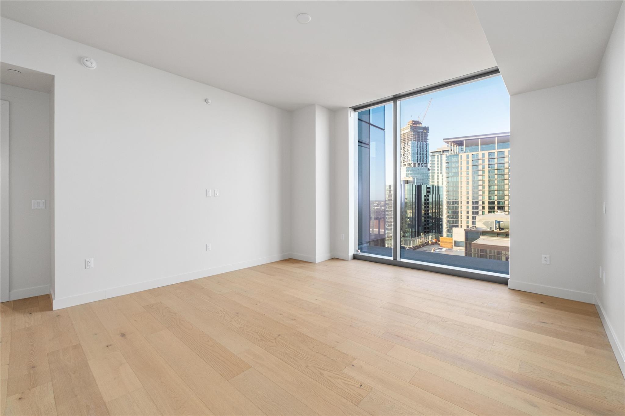 44 East Ave # 3203, Austin, TX 78701