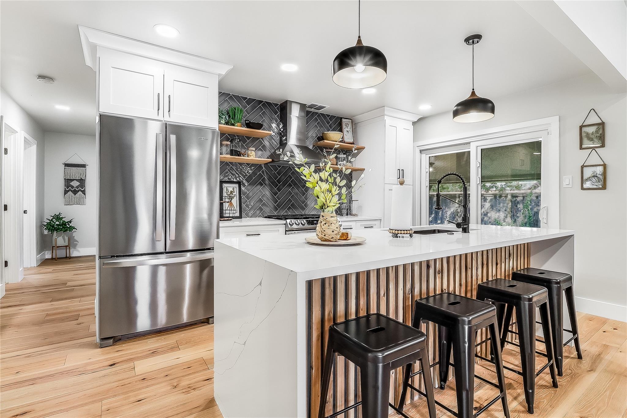 7717 Croftwood Dr, Austin, TX 78749