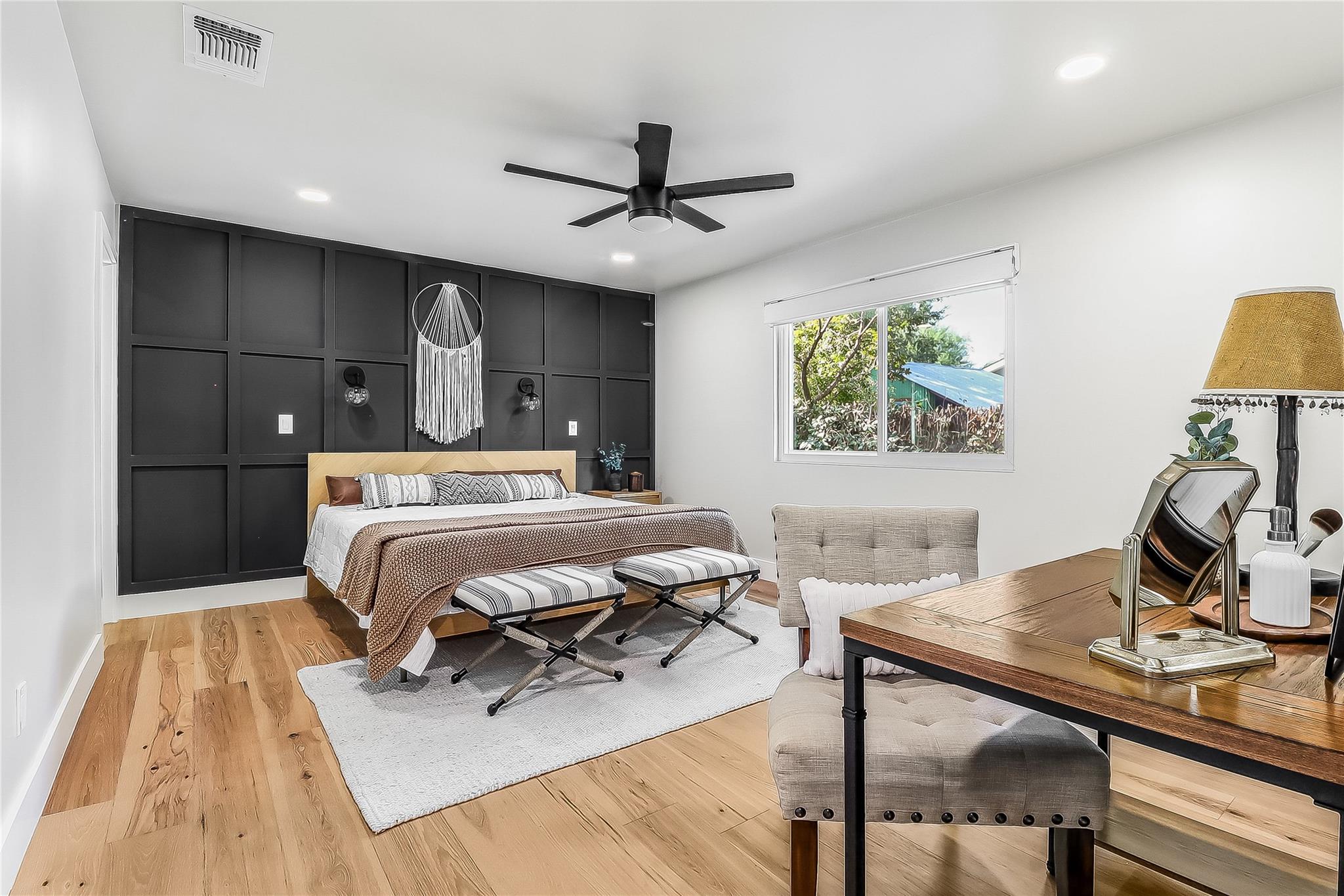 7717 Croftwood Dr, Austin, TX 78749