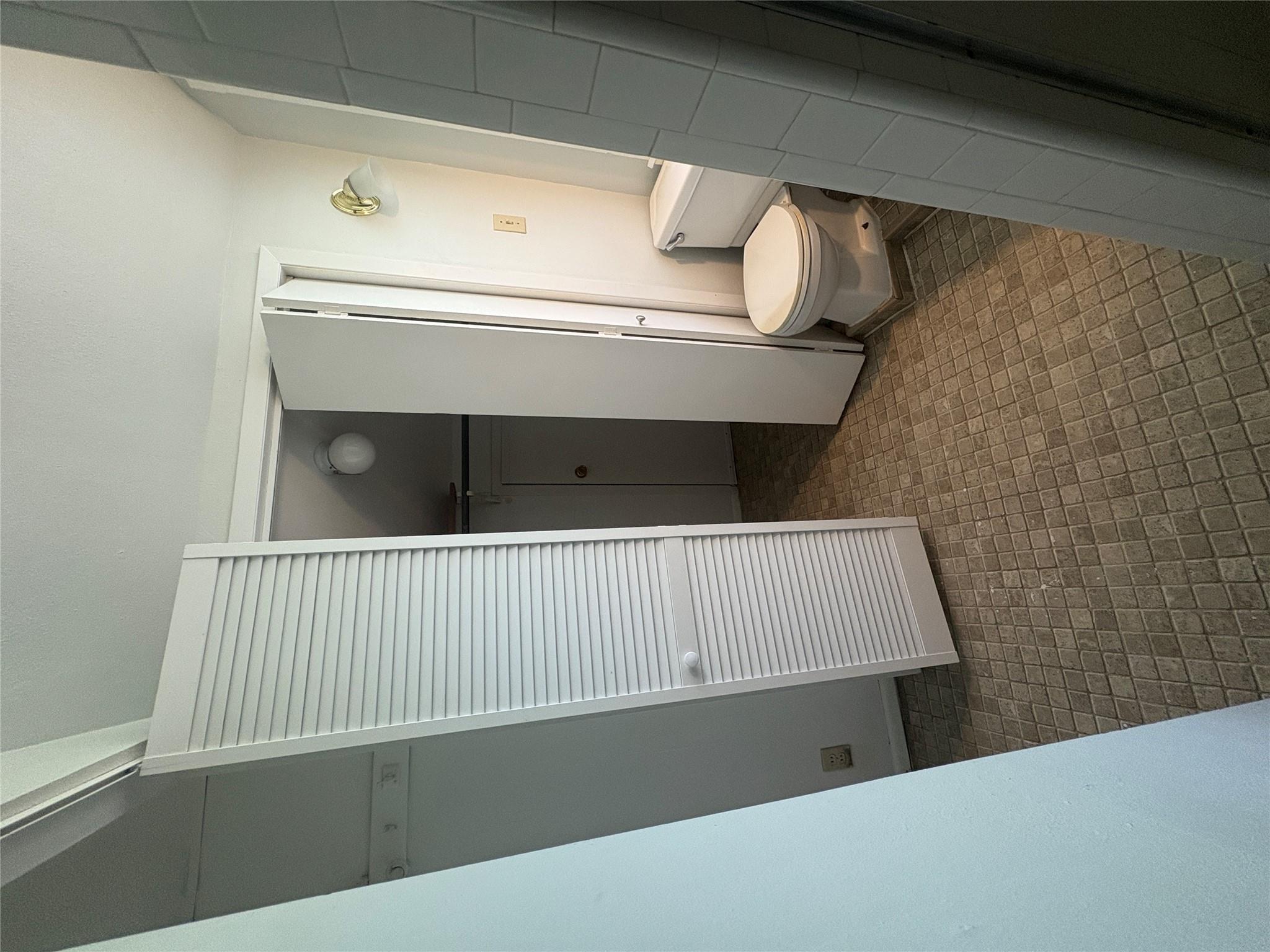 915 W 29th St, Austin, TX 78705