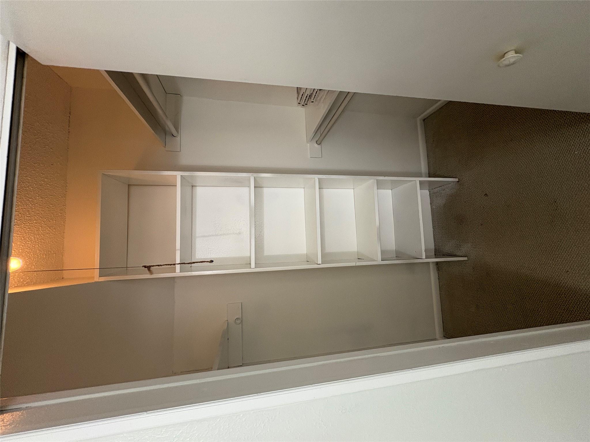 915 W 29th St, Austin, TX 78705